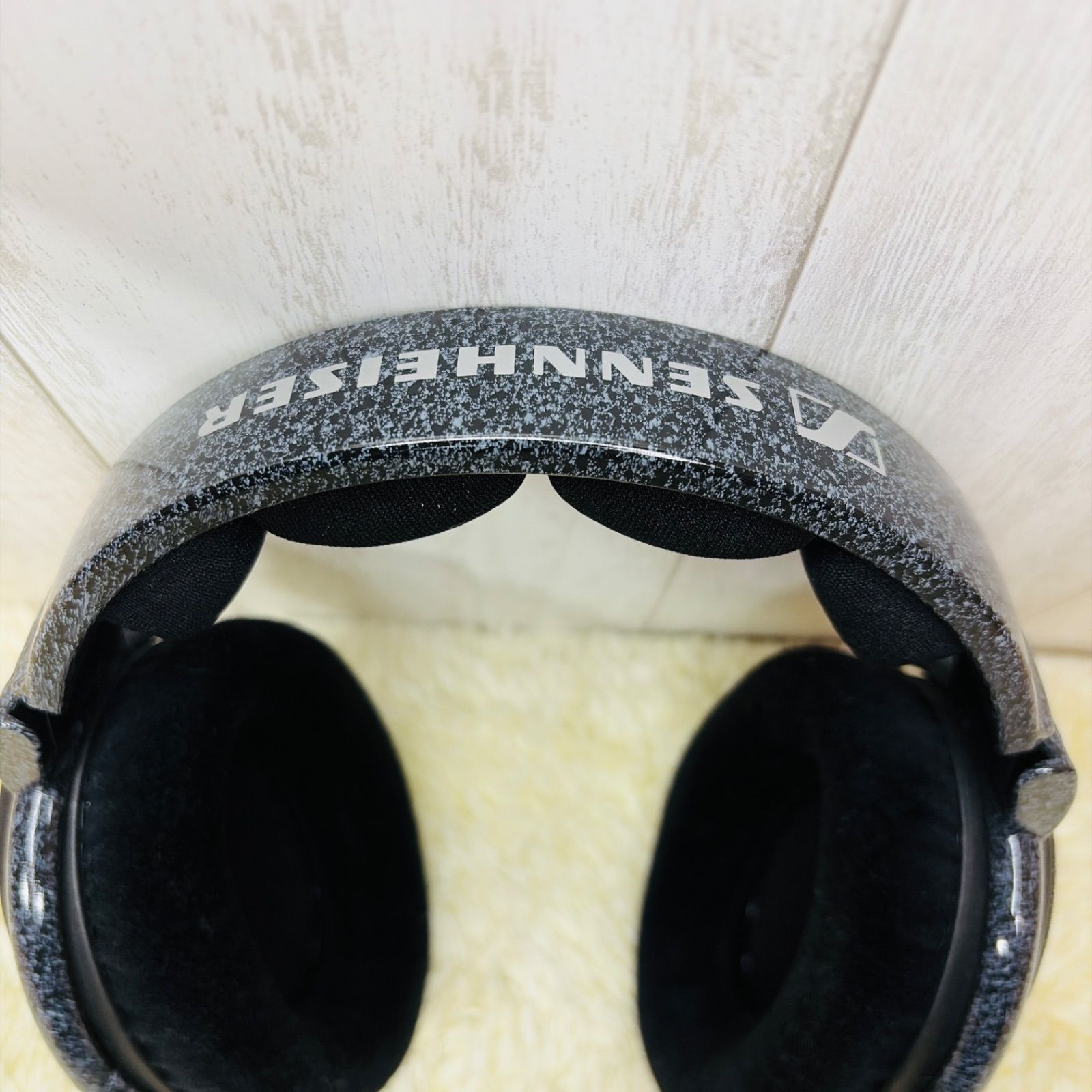 美品】SENNHEISER ヘッドホン オープン型 HD600 旧パッケージ版