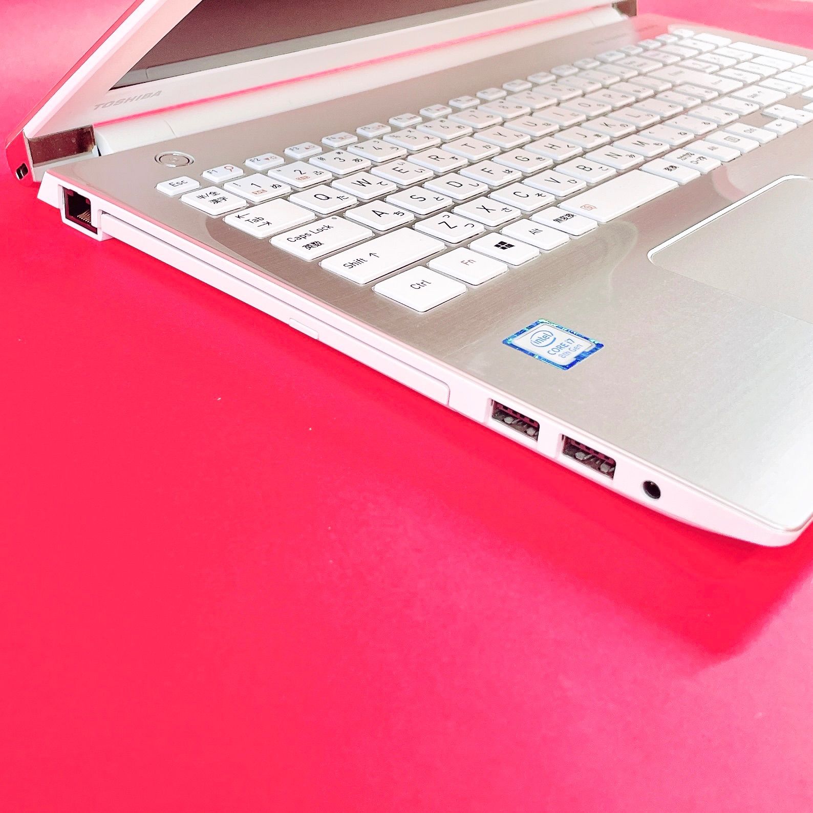 東芝 dynabook T75/GGS ゴールド Corei7 Windows11対応 - メルカリ