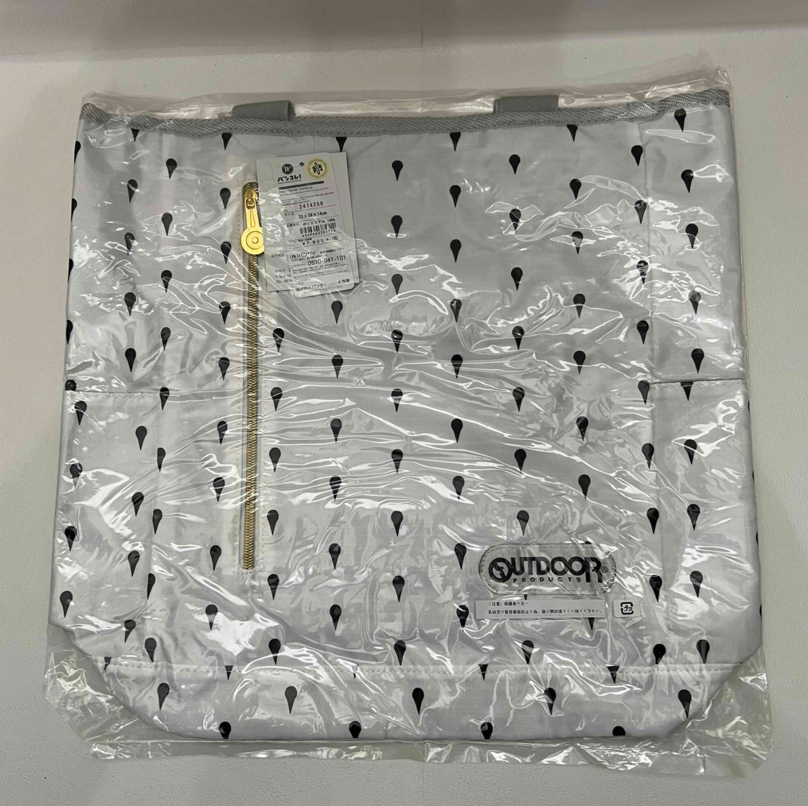 ジョジョの奇妙な冒険 黄金の風 × OUTDOORコラボ トートバッグ