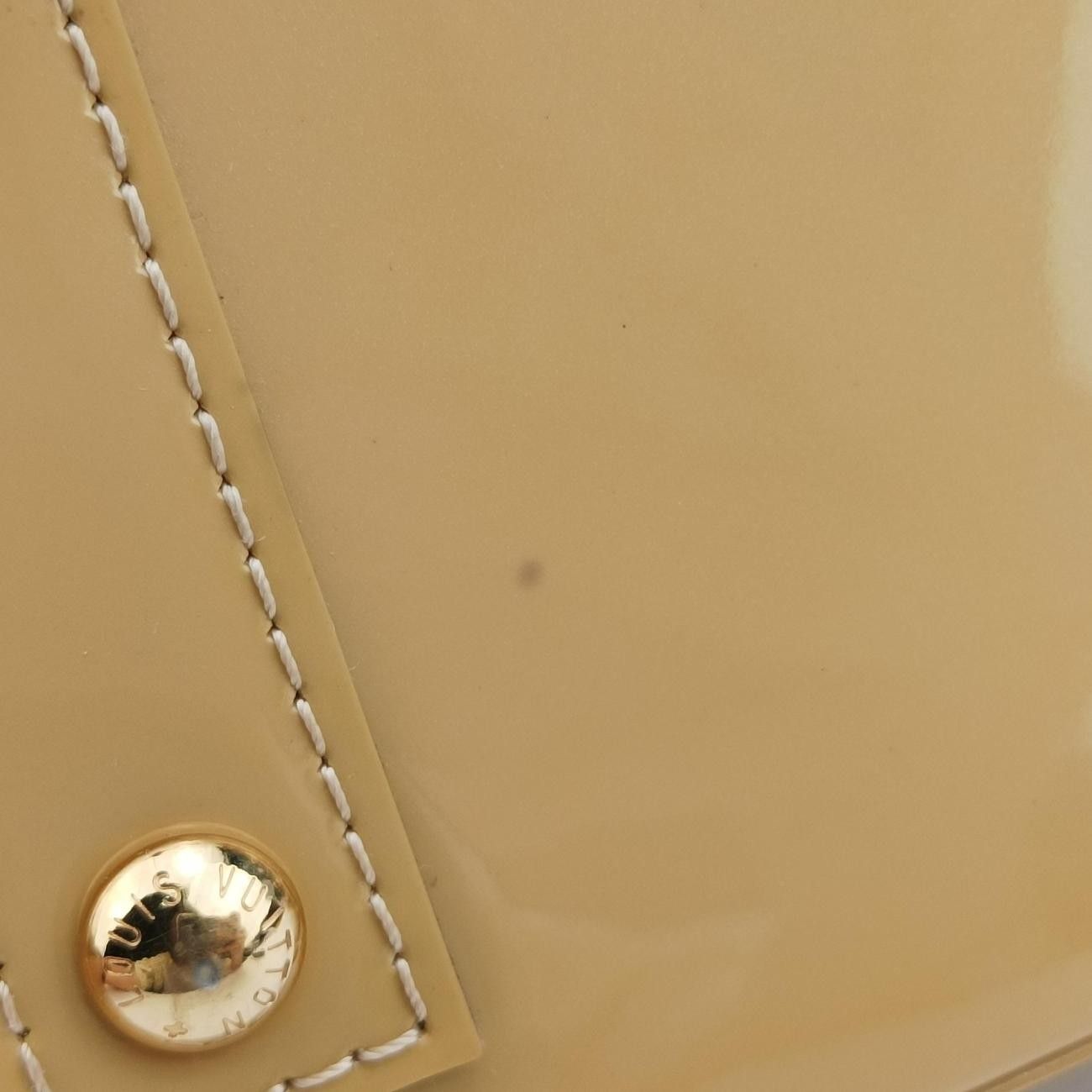 Buy from Japan Easily