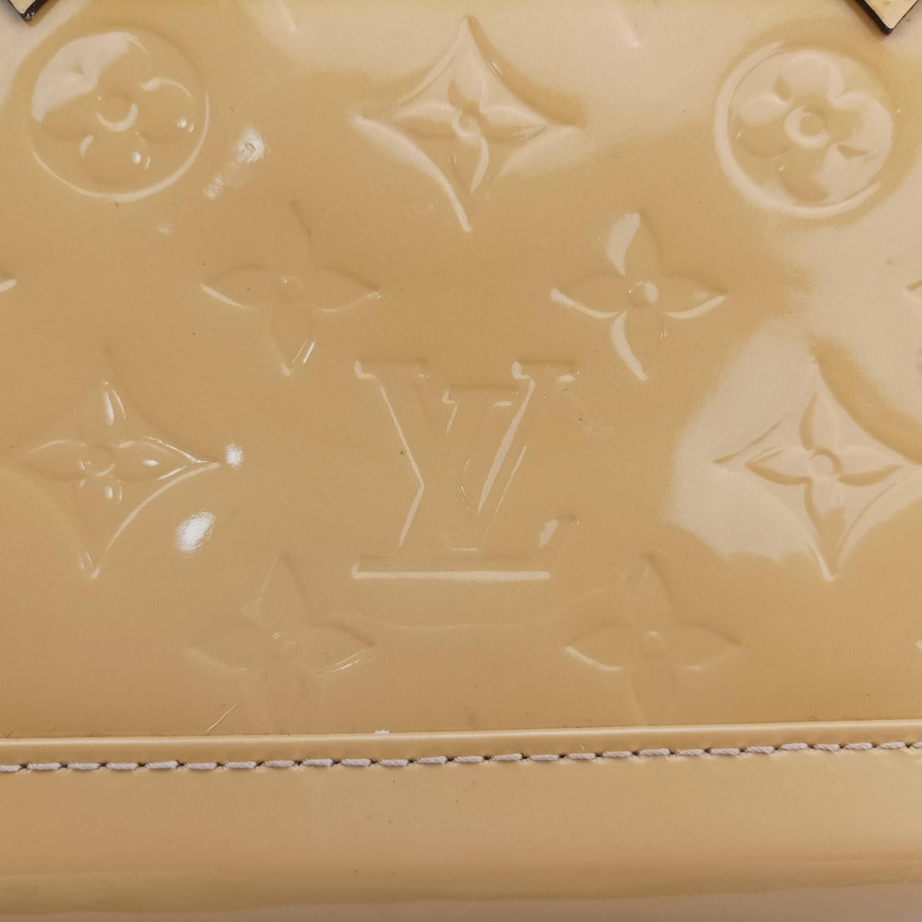 Buy from Japan Easily