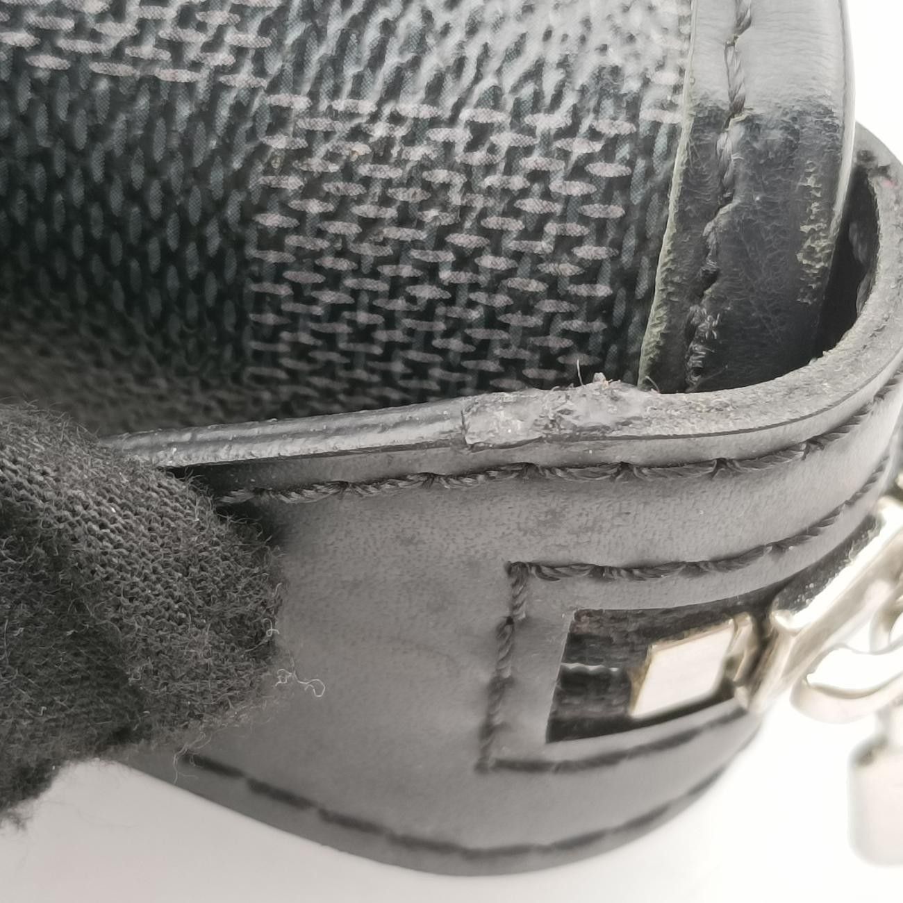 Buy from Japan Easily