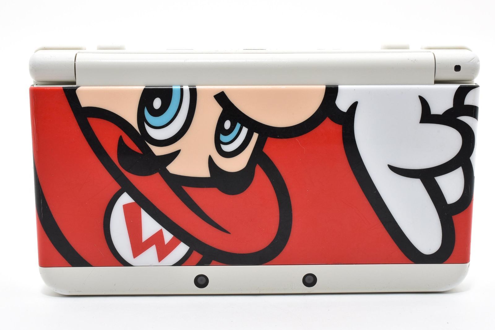 良品・完動品】New ニンテンドー3DS 本体 ホワイト マリオプレート 