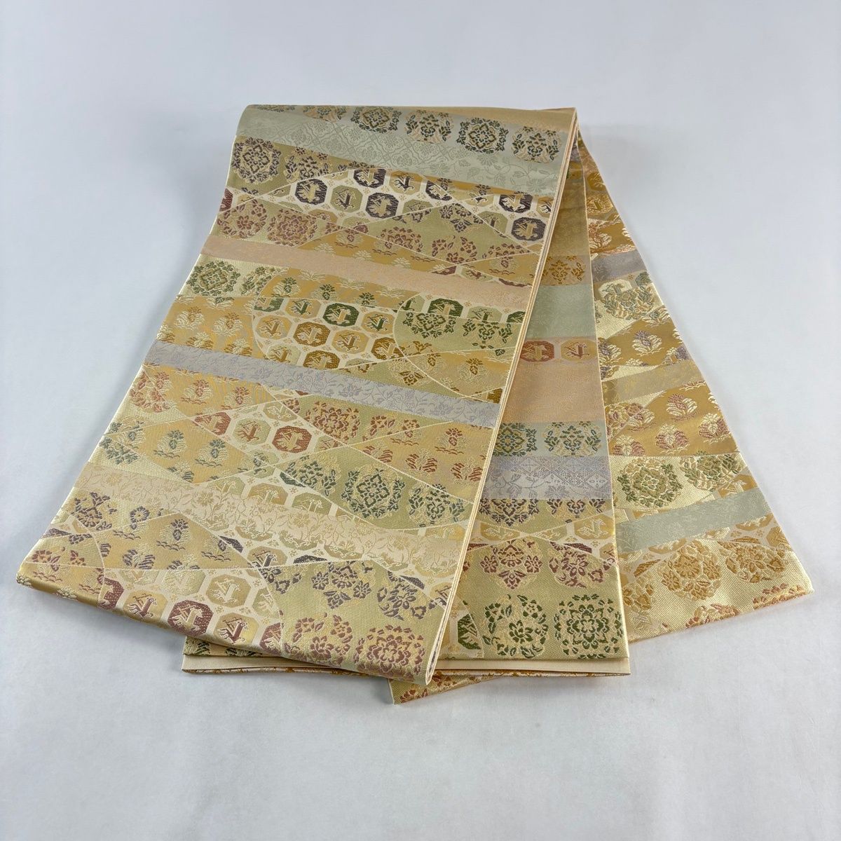 袋帯 中古 リサイクル 正絹 フォーマル 仕立て上がり お太鼓柄 本金箔 瀞金錦 由水十久 一鼓 多色 金 きもの北條 A1089-12 袋帯 中古 リサイクル 正絹 フォーマル 仕立て上がり お太鼓柄 本金箔