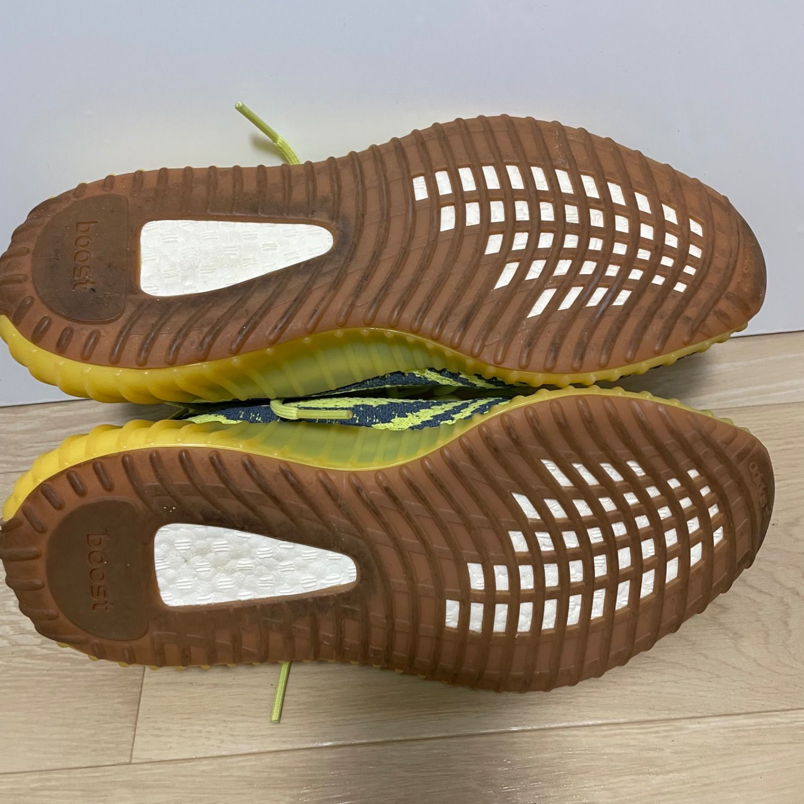 adidas Yeezy Boost 350 V2 Semi Frozen Yellow 28cm - メルカリ
