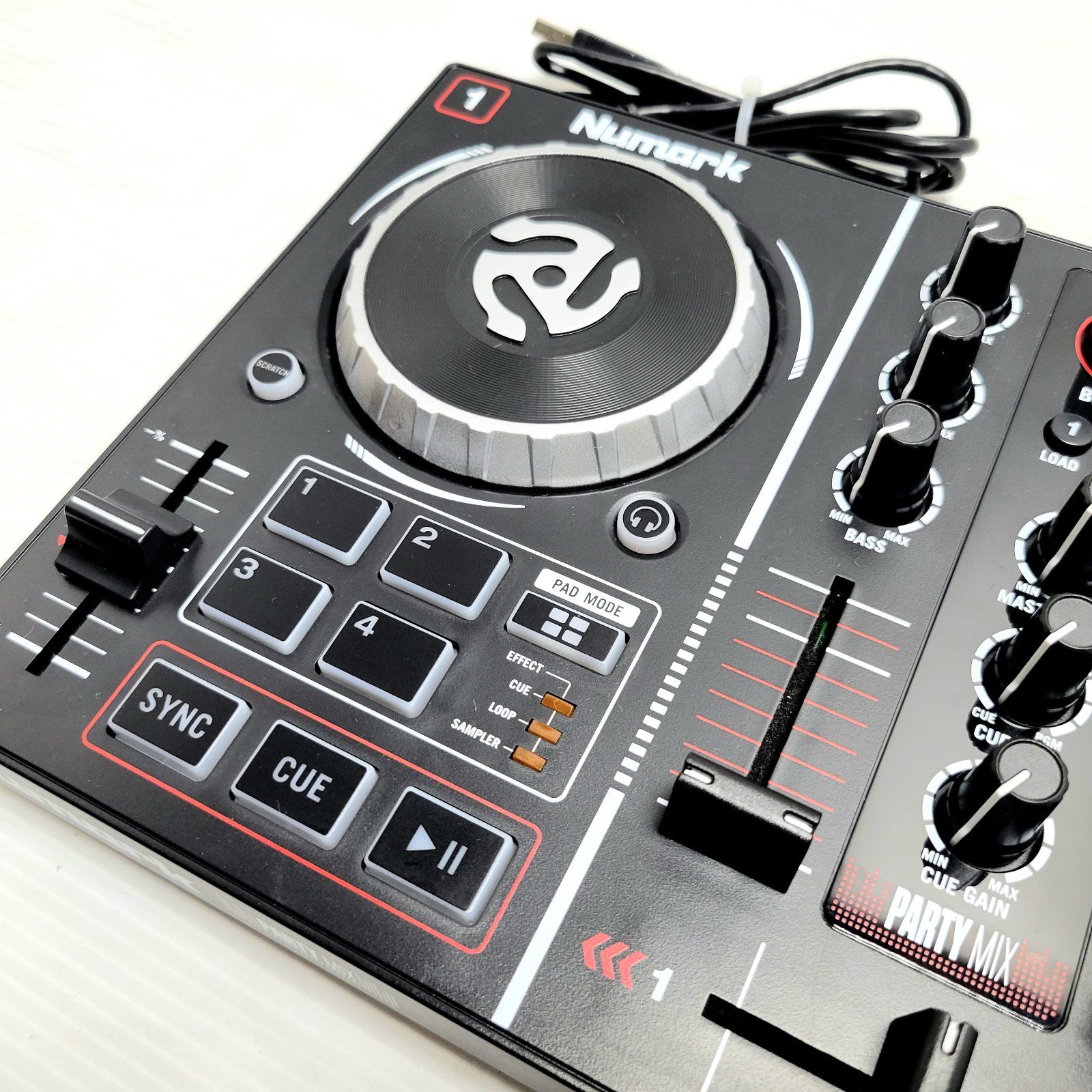正常動作品】Numark Party Mix DJコントローラー Serato対応