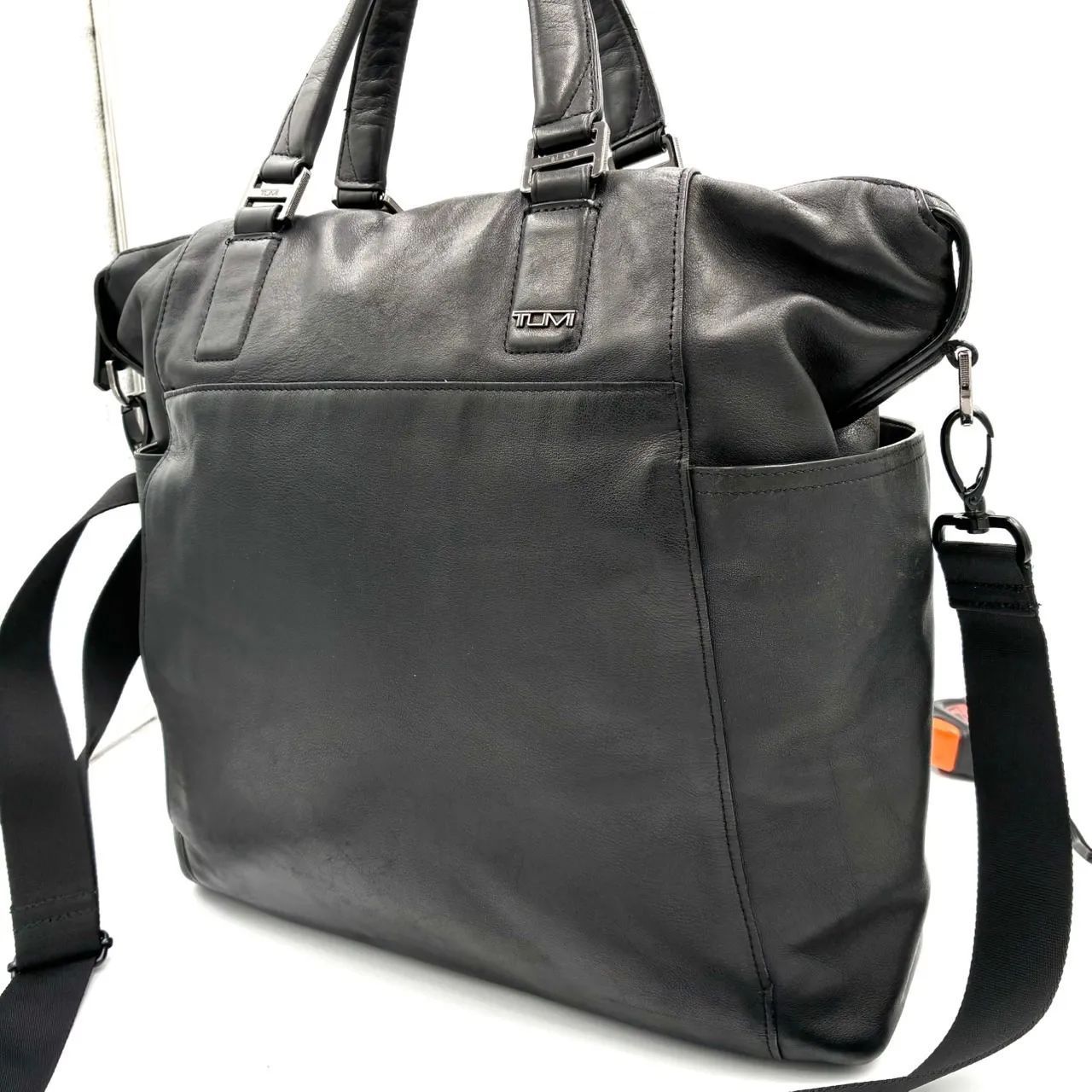 TUMI トゥミ 2way トートバッグ ショルダーバッグ 黒 レザー 本革 A4