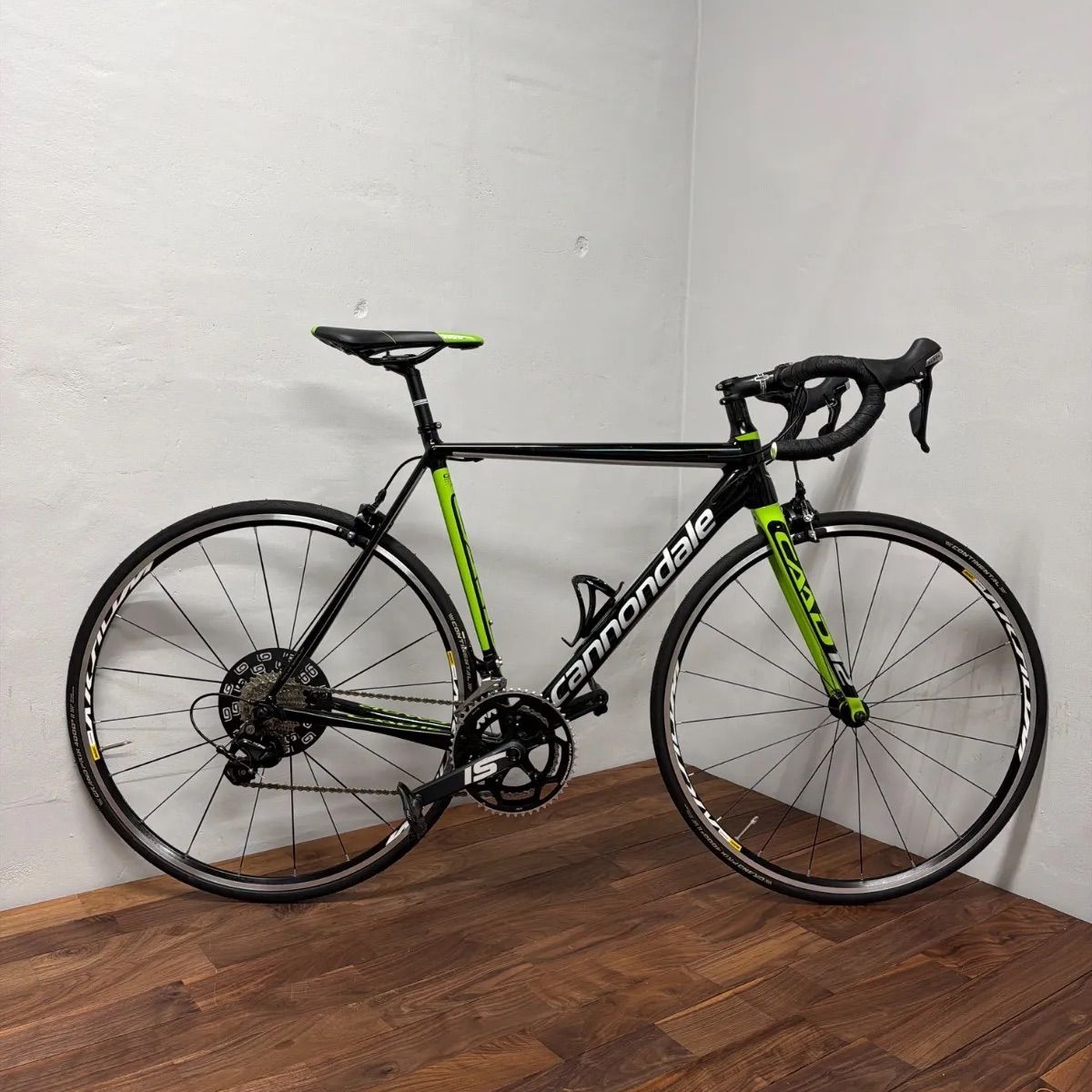 美品 CANNONDALE CAAD12 キャノンデール 105 都内限定販売 室内保管 