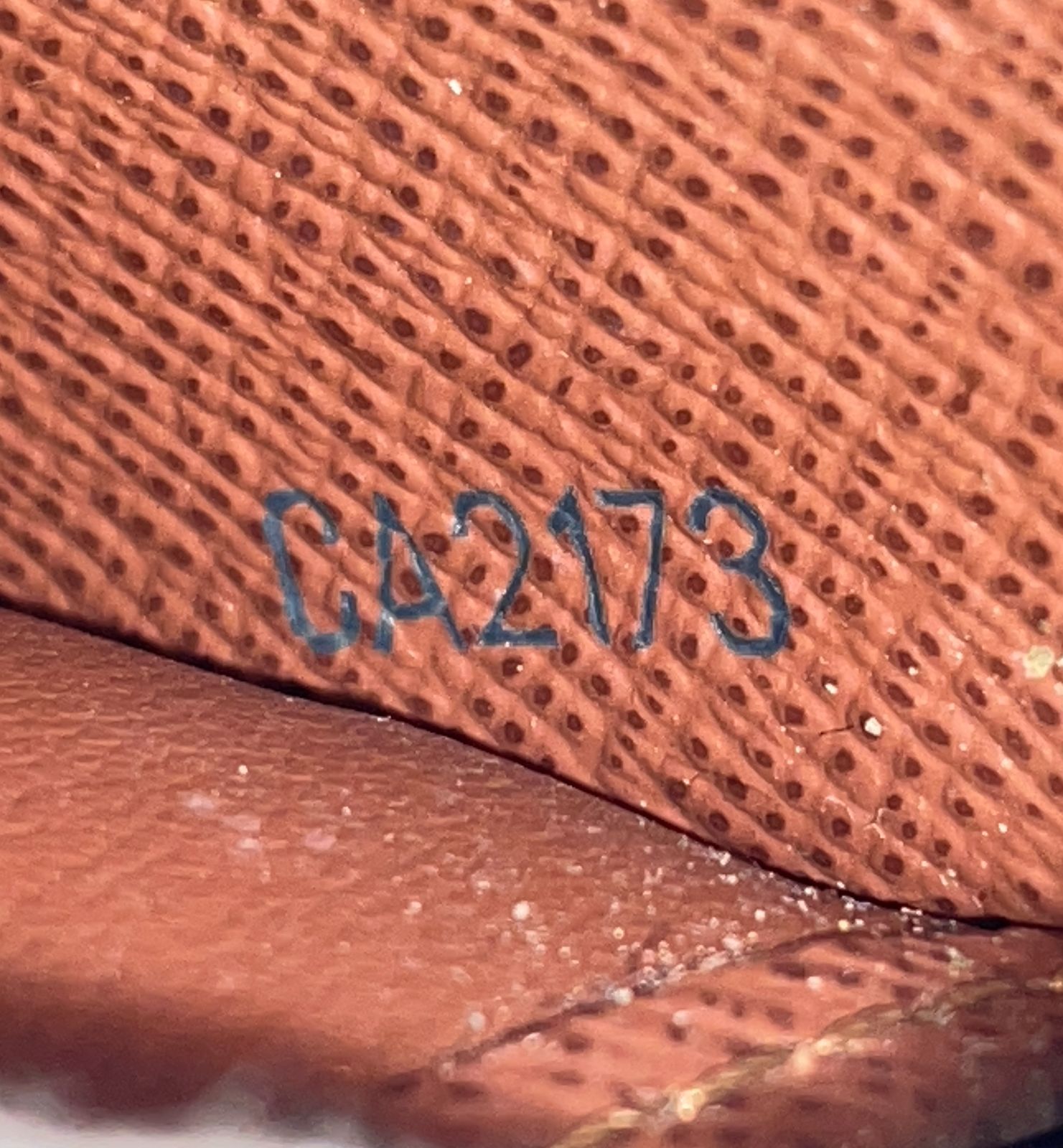 LOUIS VUITTON ルイ・ヴィトン モノグラム ジッピーウォレット 