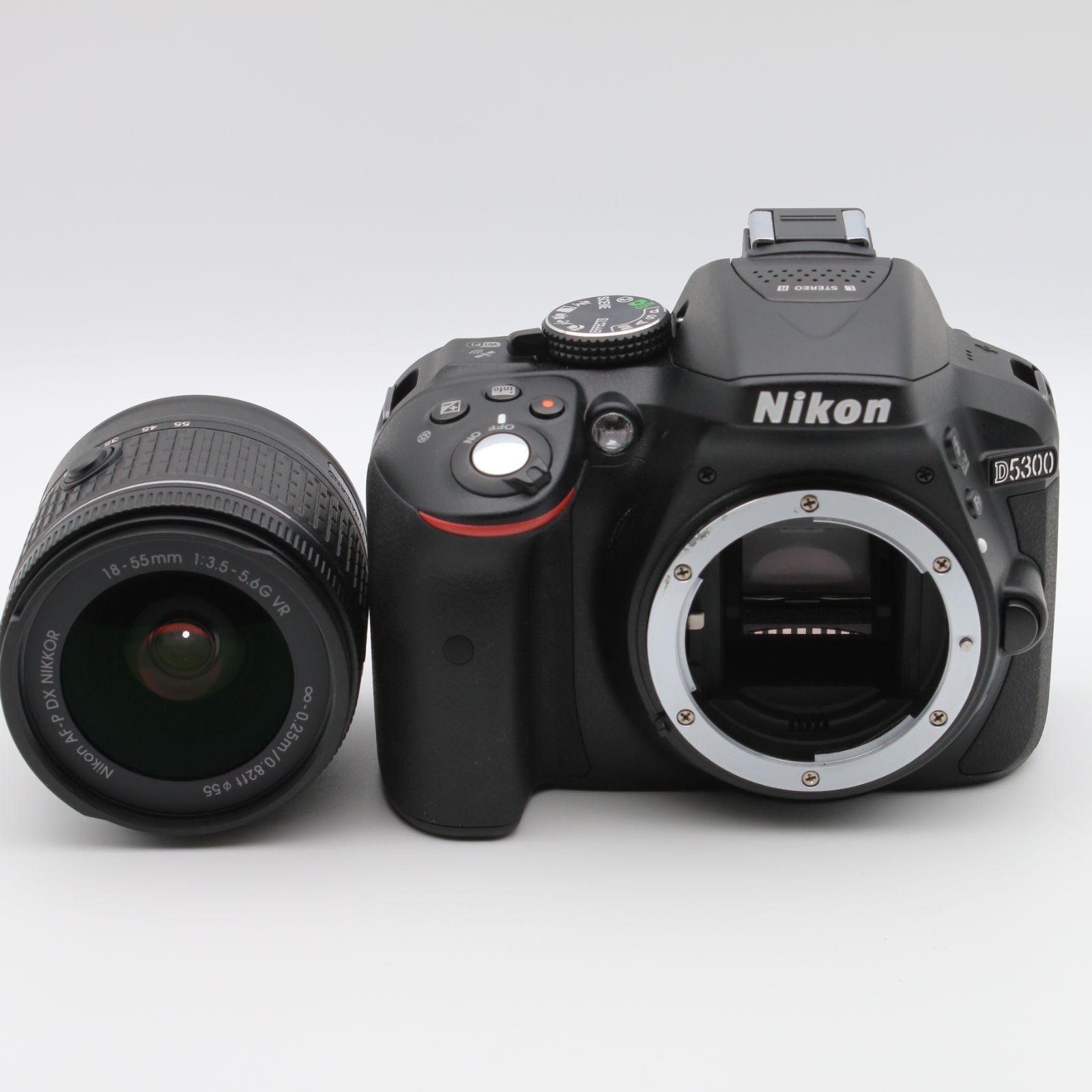 極上品】 Nikon D5300 レンズキット ブラック AF-P 18-55mm F3.5-5.6G 