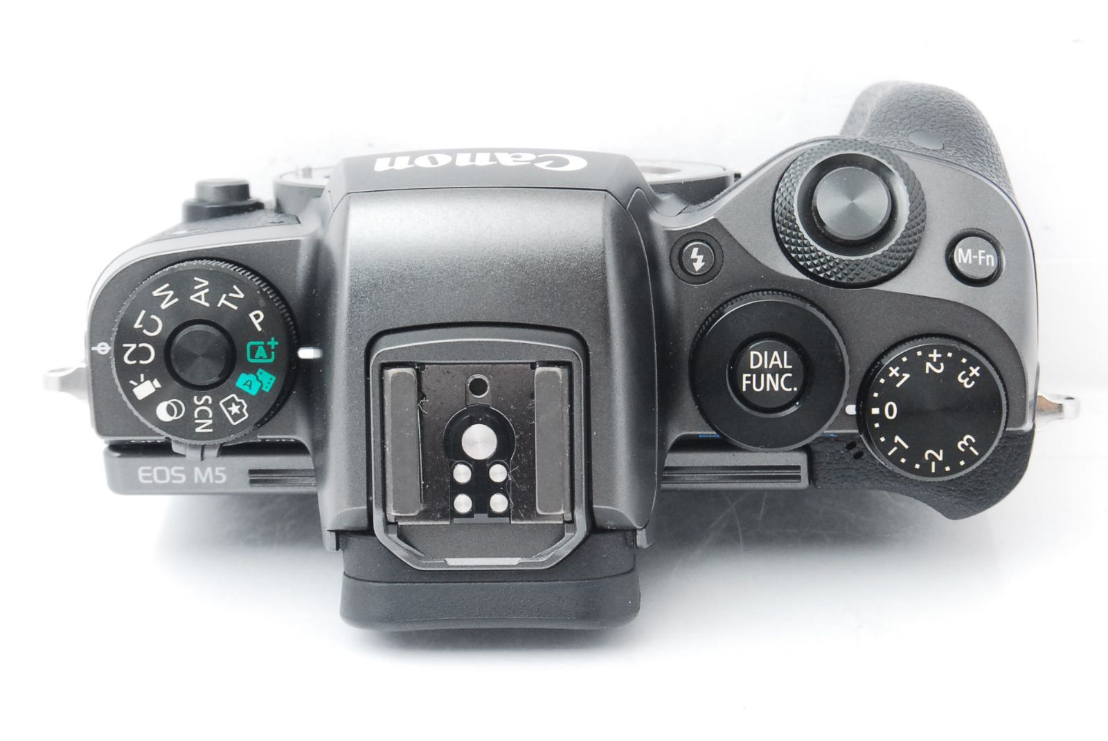 ☆高画質ミラーレス！EVF＆Wi-Fi搭載☆キヤノン EOS M5 レンズキット