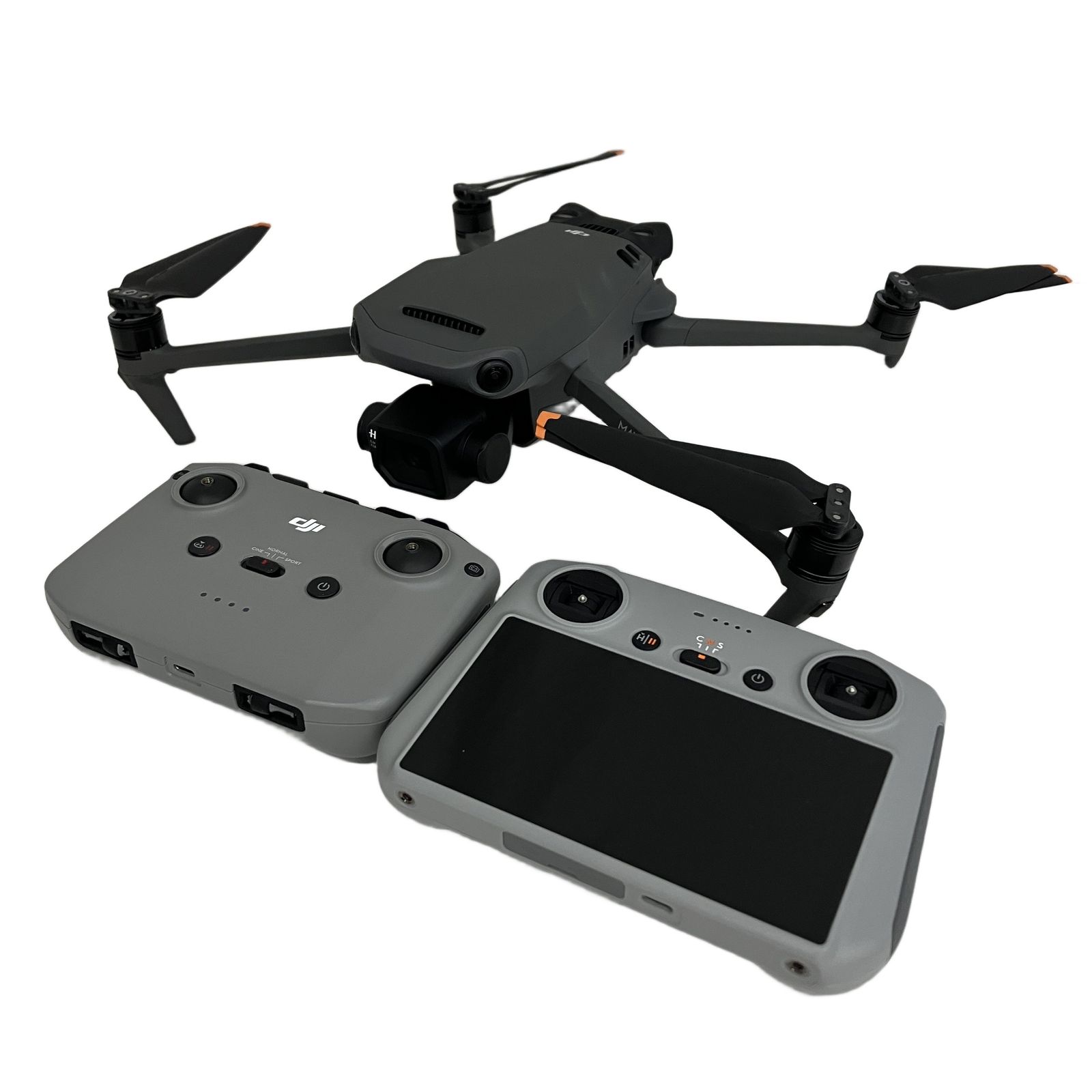 DJI Mavic 3 클래식 드론 (DJI RC 송신기 포함), 리모컨 2개 포함, 중고 아름다운 아이템 S11085023