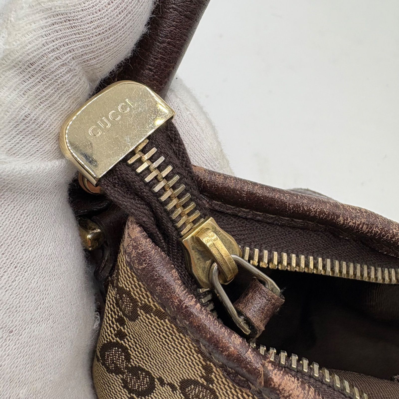 良品◎GUCCI グッチ アビー金具 GGキャンバス×レザー アクセサリー 