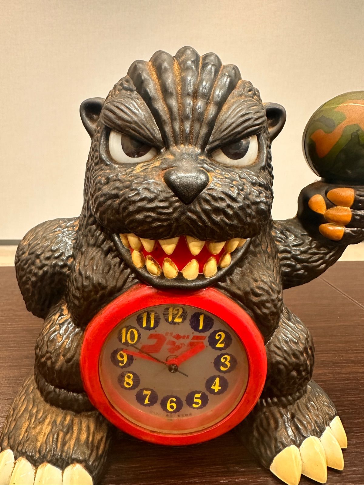 ジャンク品】ゴジラ置き型目覚まし時計 - メルカリ
