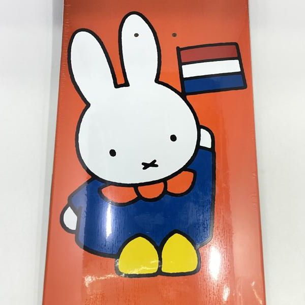 中古】Pop Trading Company ミッフィー スケボーデッキ ポップ