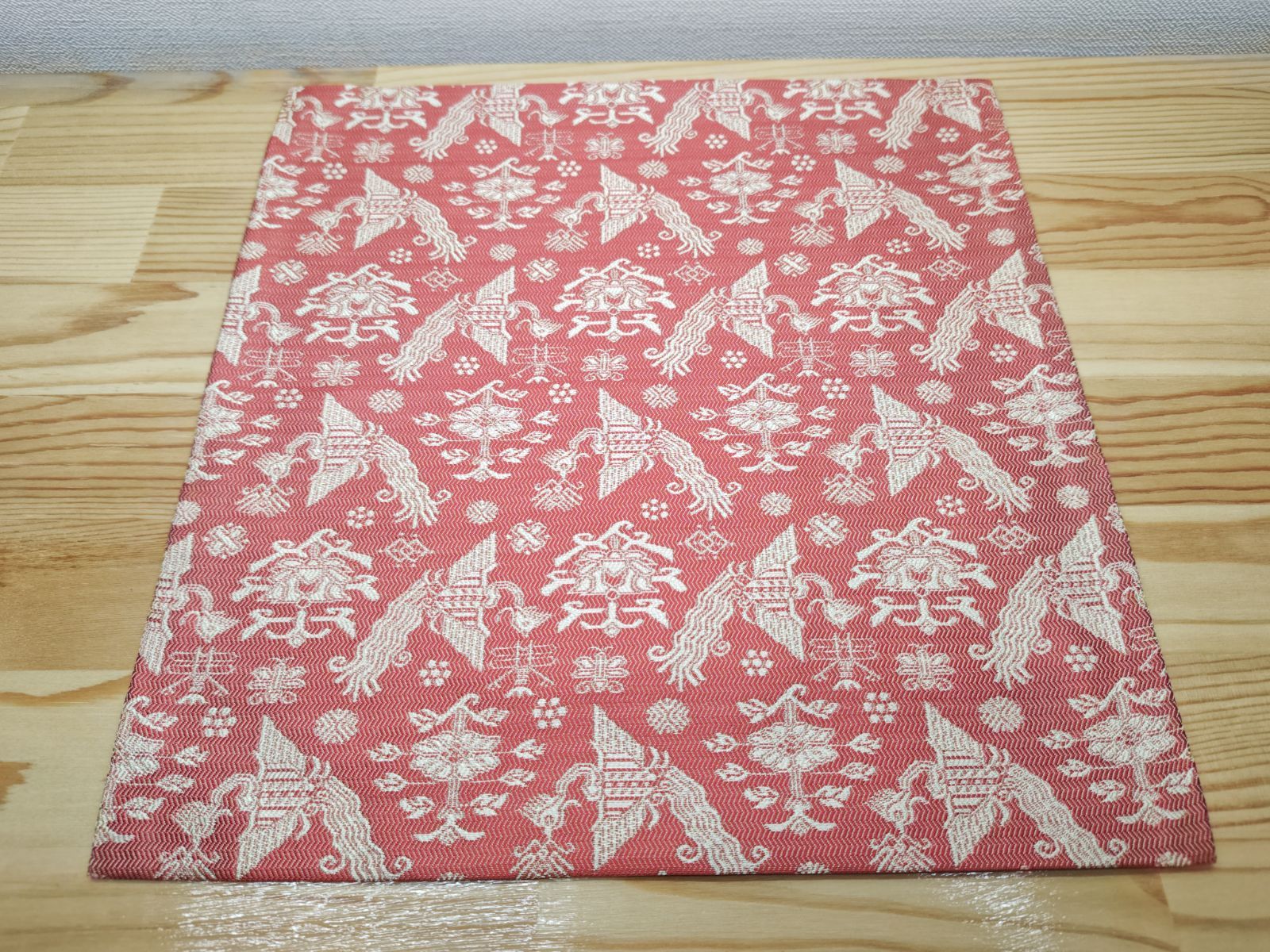 【逢絢亭・新品】茶道具 帛紗 出帛紗 正絹 名物裂 紹巴 銘「有栖川」日本製 紙箱入り