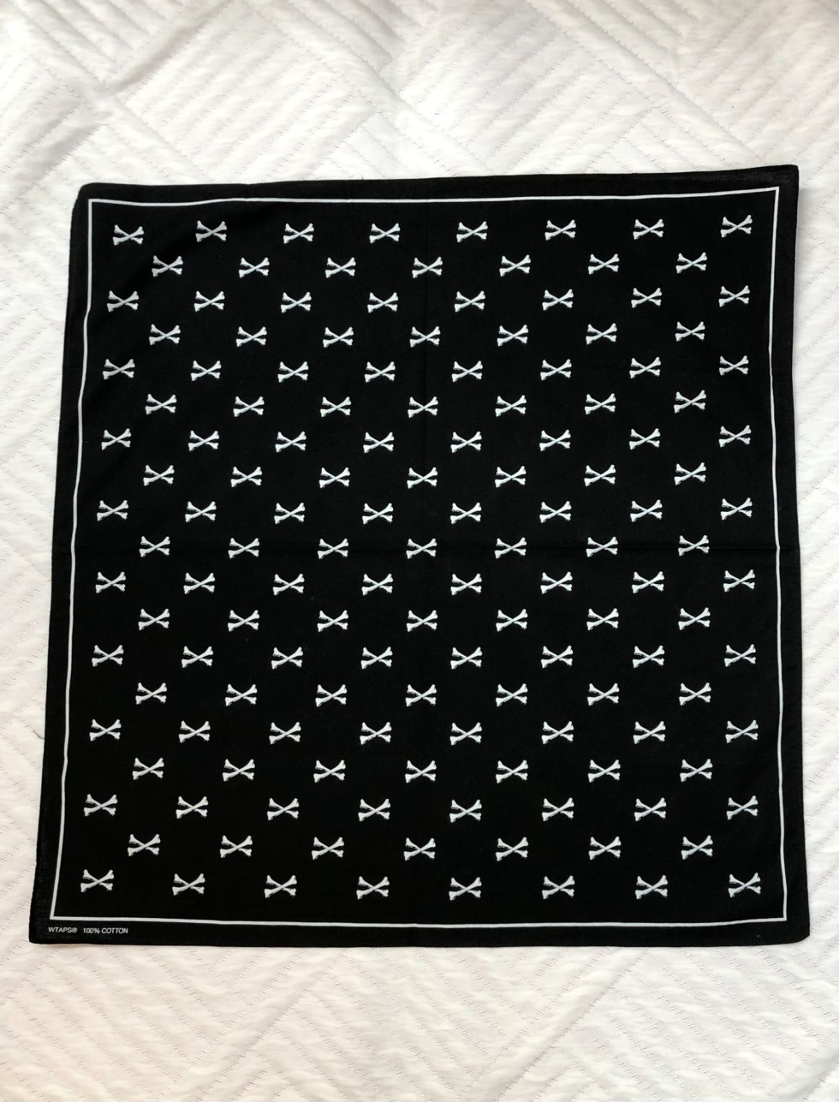 WTAPS BANDANA クロスボーン バンダナ ホワイト ブラック - メルカリ