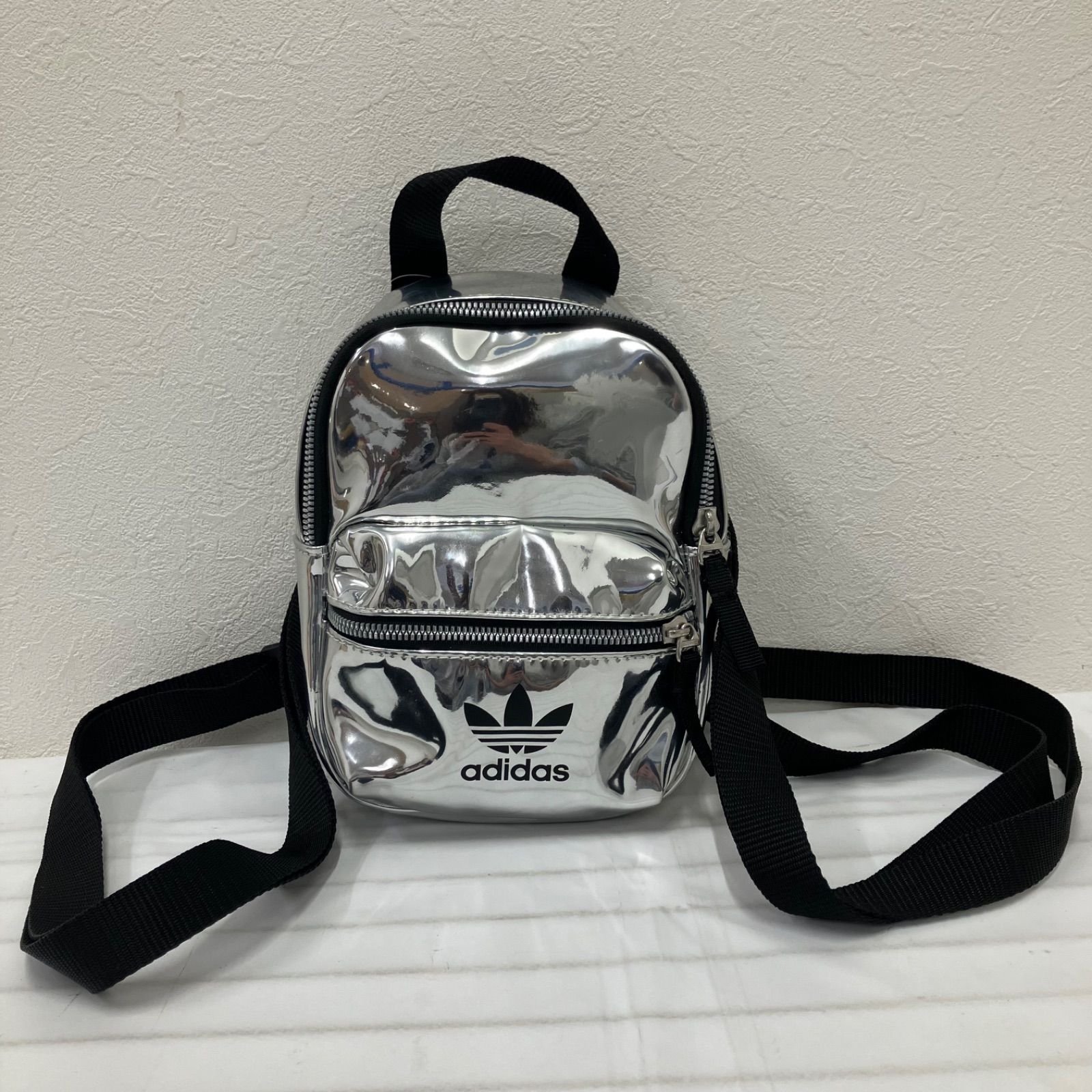 1331 adidas アディダス リュック ミニバックパック 3way メタリック 
