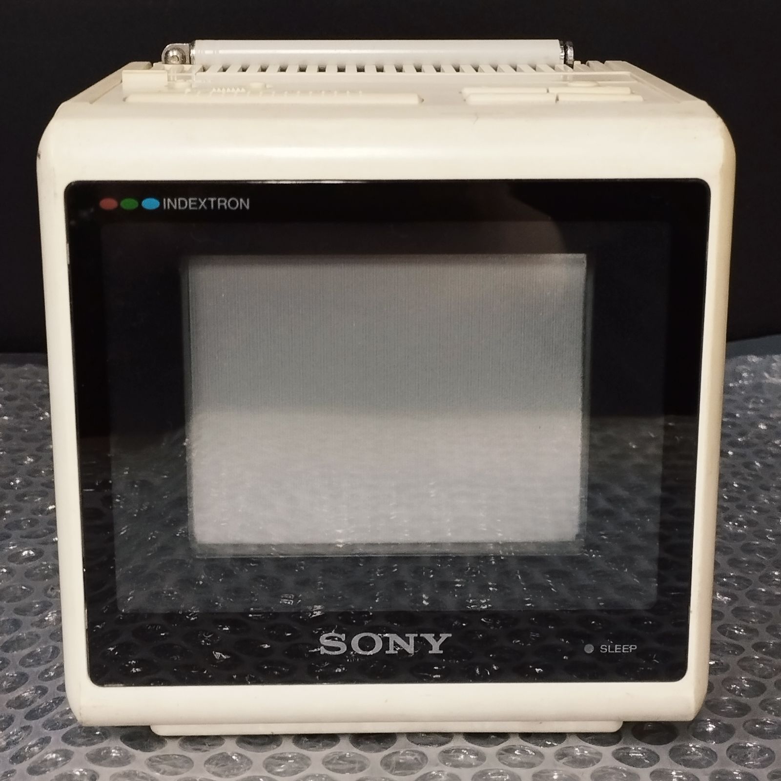 D38169】(現状品)SONY インデックストロン KV-4SV1 小型テレビ 88年 D38169】(現状品)SONY インデックストロン KV-4SV1 小型テレビ 88年