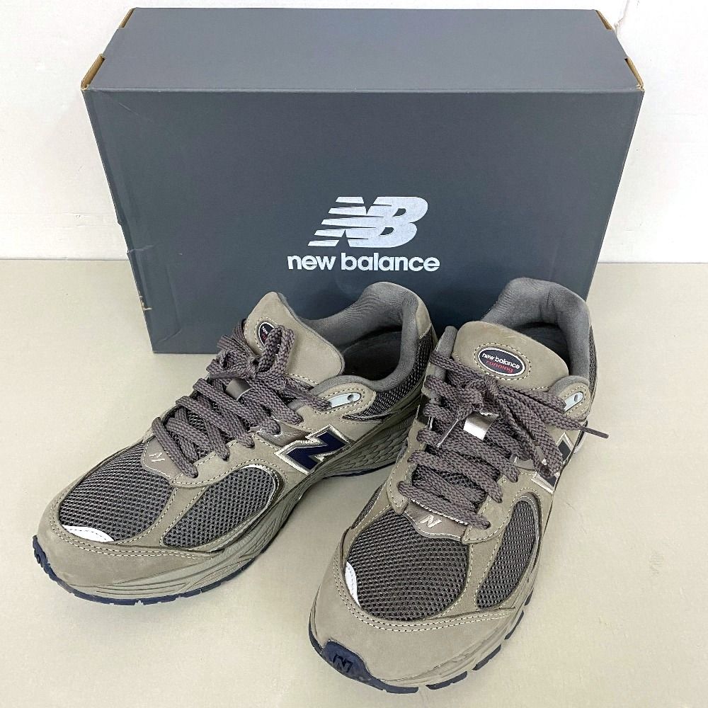 03w25062【箱付き】 New Balance 2002R Gray ニューバランス 2002R 