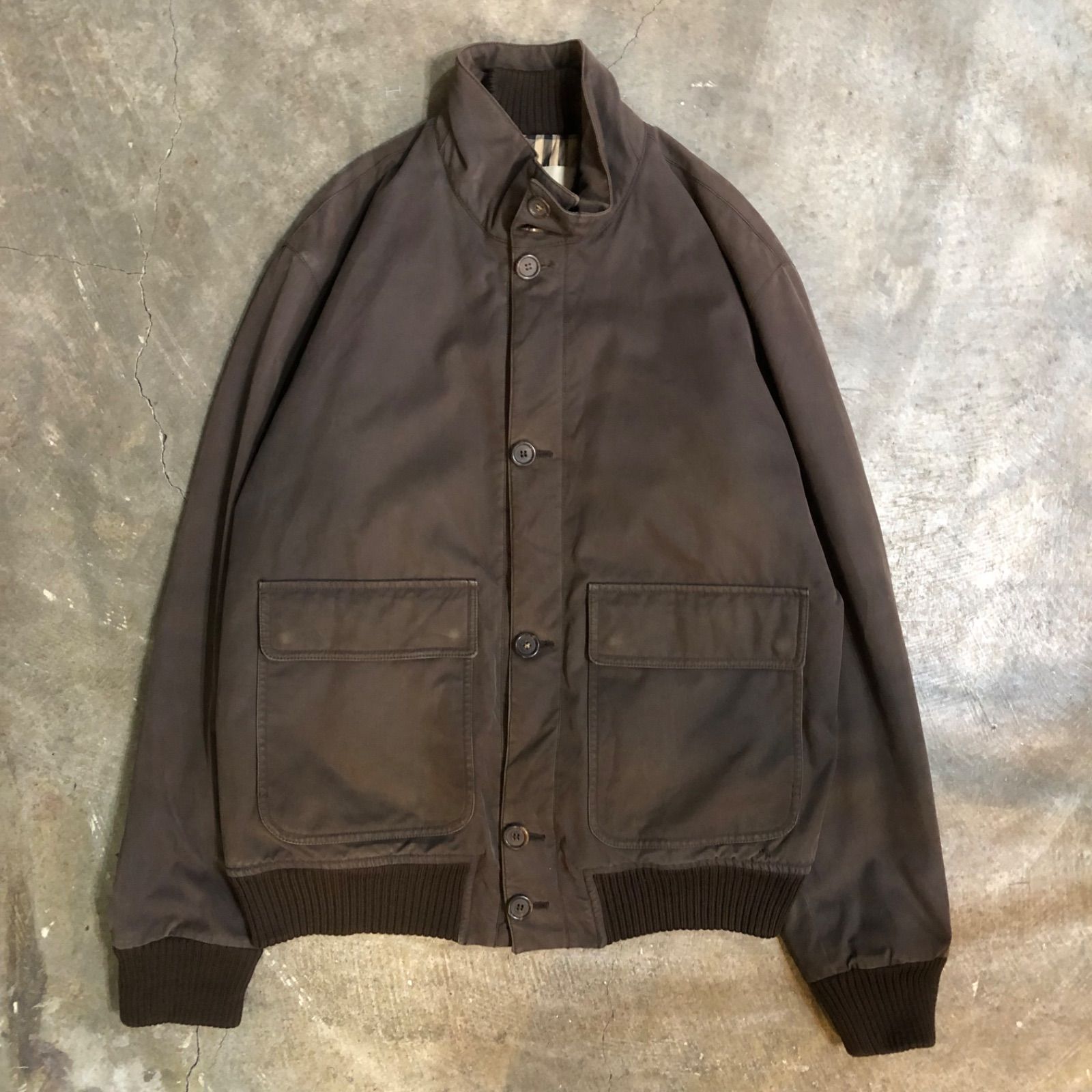 T7982 Burberry ブルゾン A2-Type サンプリング 古着 - メルカリ