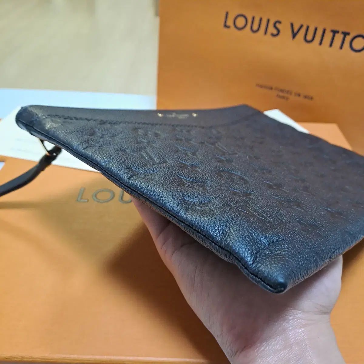 Buy from Japan Easily