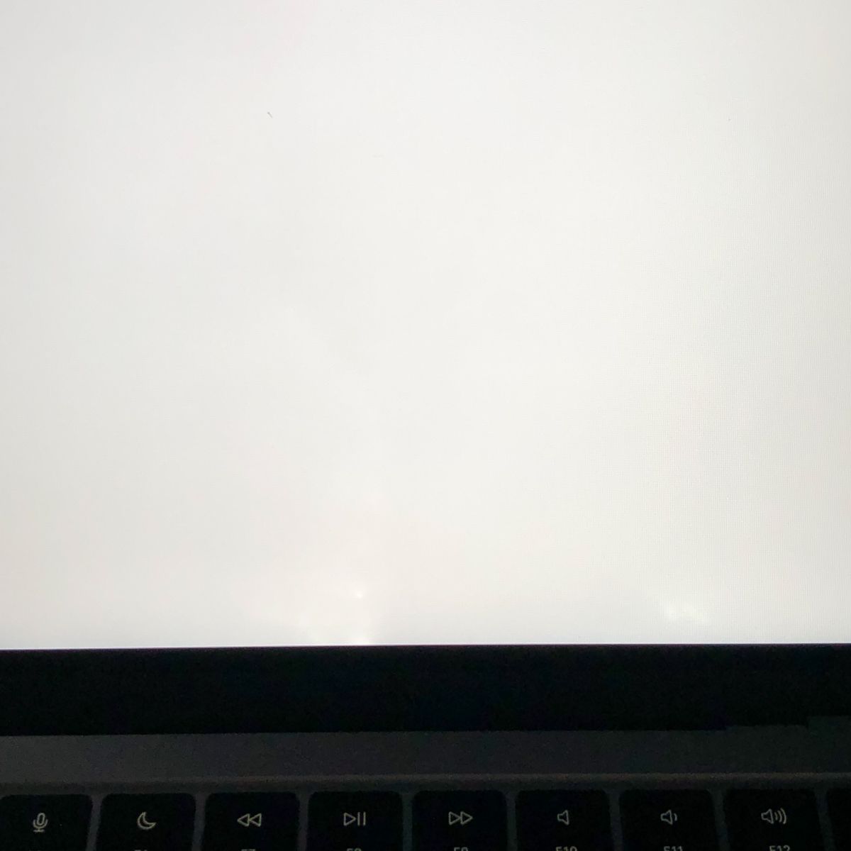 ジャンク Apple MacBook Air M2 8GB/256GB ホワイトスポット多数 