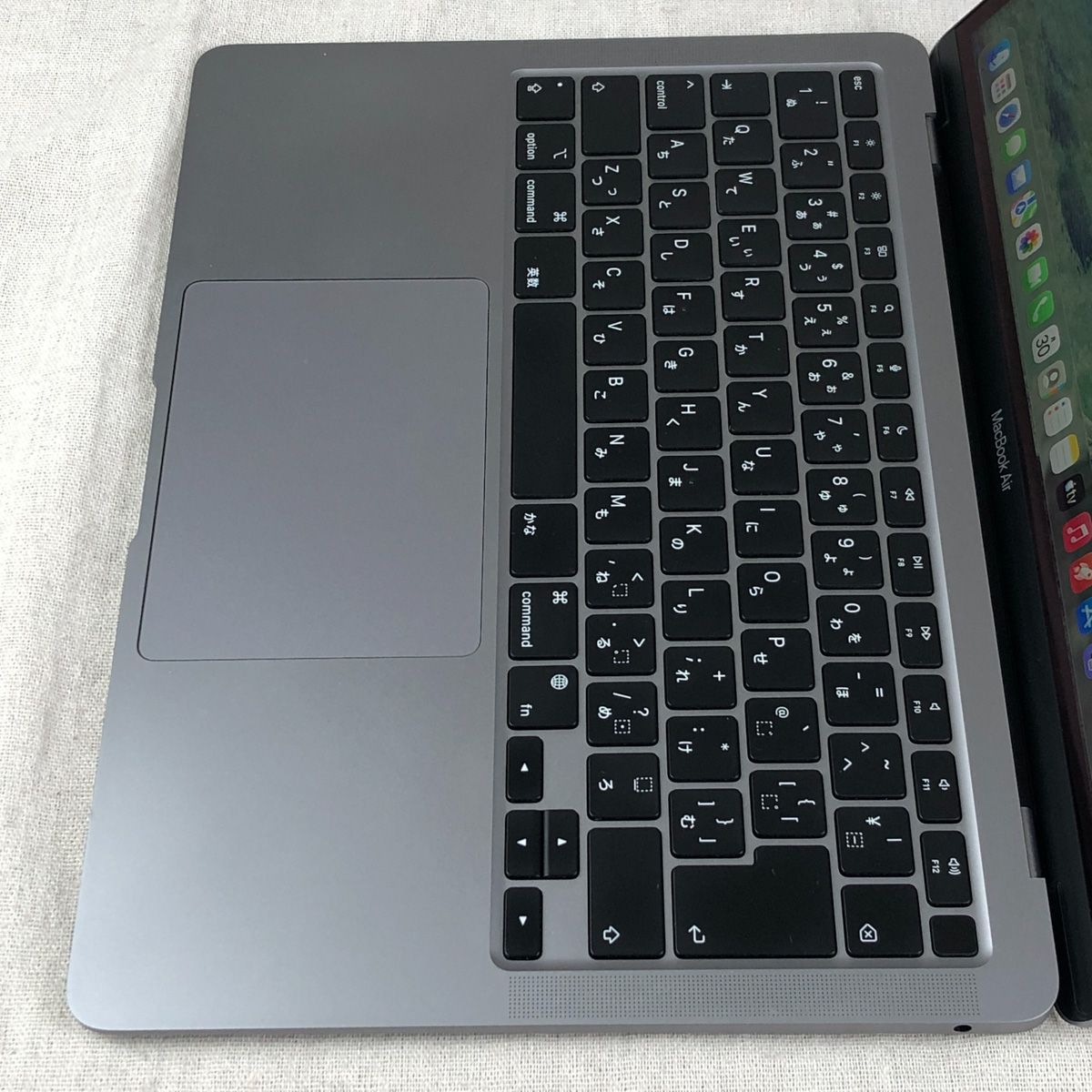 ジャンク MacBook Air M1 8GB/256GB 画面異常 - メルカリ