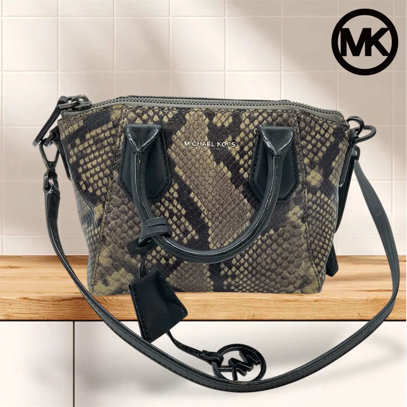 MICHAEL KORS マイケルコース ミニショルダーバッグ パイソン柄 蛇 