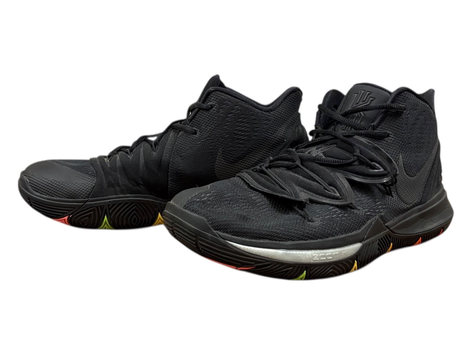 NIKE (ナイキ) スニーカー KYRIE 5 BLACK RAINBOW SOLES AO2919-001