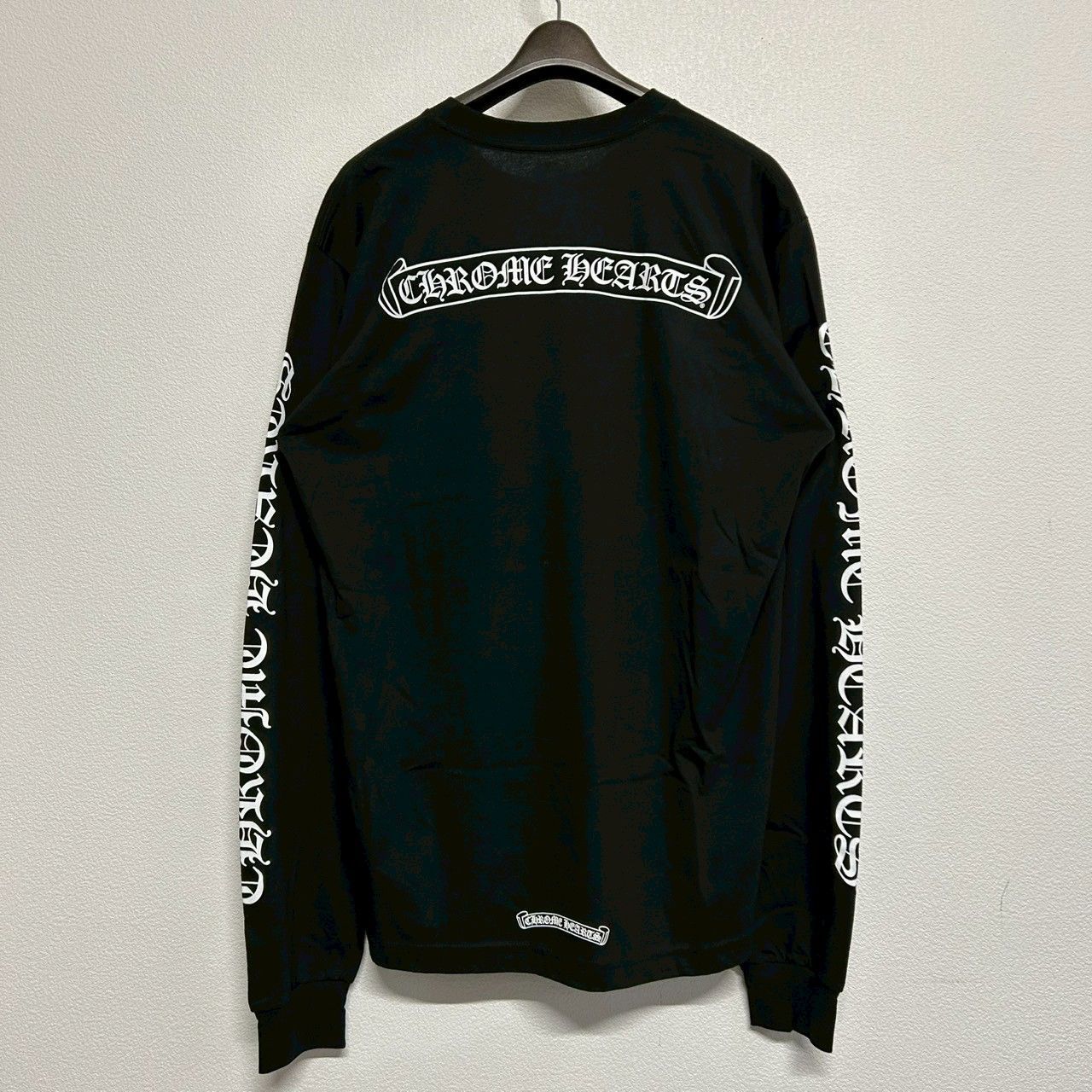 chrome hearts scroll label ロンt スクロールラベル 【公式通販】