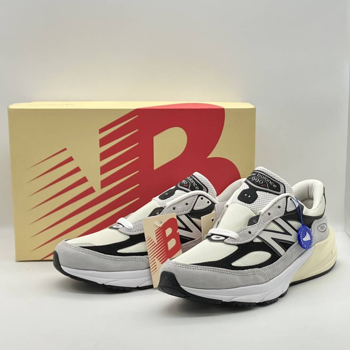New Balance 990V6 