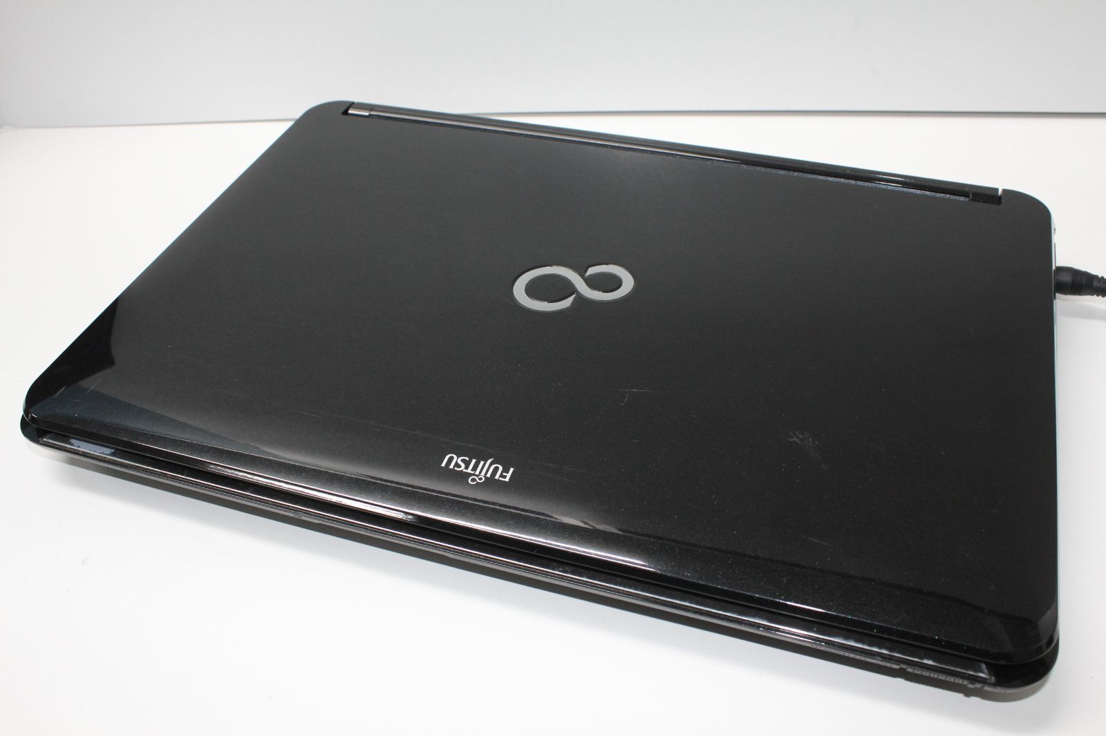 中古】富士通 LIFEBOOK AH56/G i7/SSD256GB/8GB - メルカリ