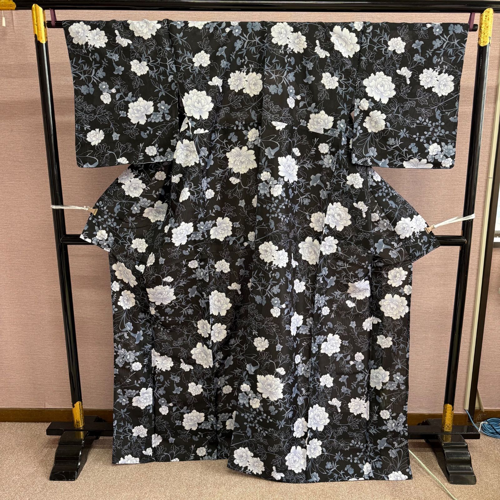 夏物 小紋 着物 絽 ポリエステル 洗える着物 黒 牡丹 リサイクル着物