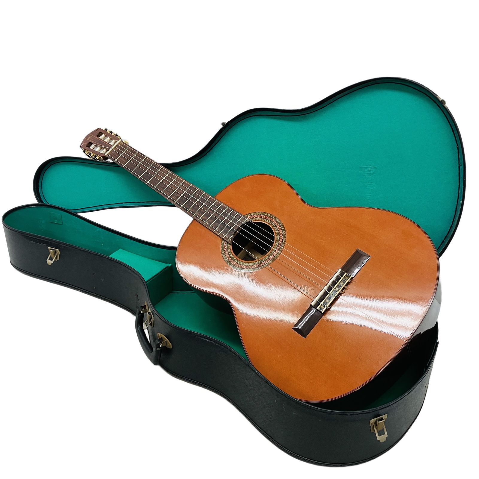 YAMAHA G-200 ヤマハ クラシックギター 弦楽器 ケース付き 中古 