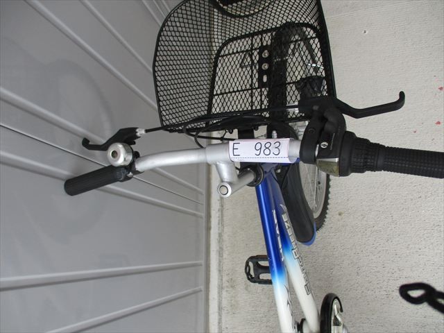 E983★14800円★整備済み 中古子供自転車 【ジュニアマウンテン　24インチ　白　ブルー白 】 E983☆14800円☆整備済み 中古子供自転車 【ジュニアマウンテン 24