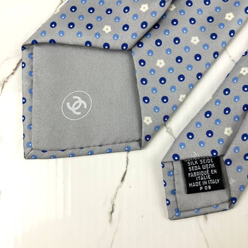 美品 CHANEL シャネル ネクタイ ココマーク ドット柄 花柄 カメリア 美品 CHANEL シャネル ネクタイ ココマーク ドット柄 花柄 カメリア