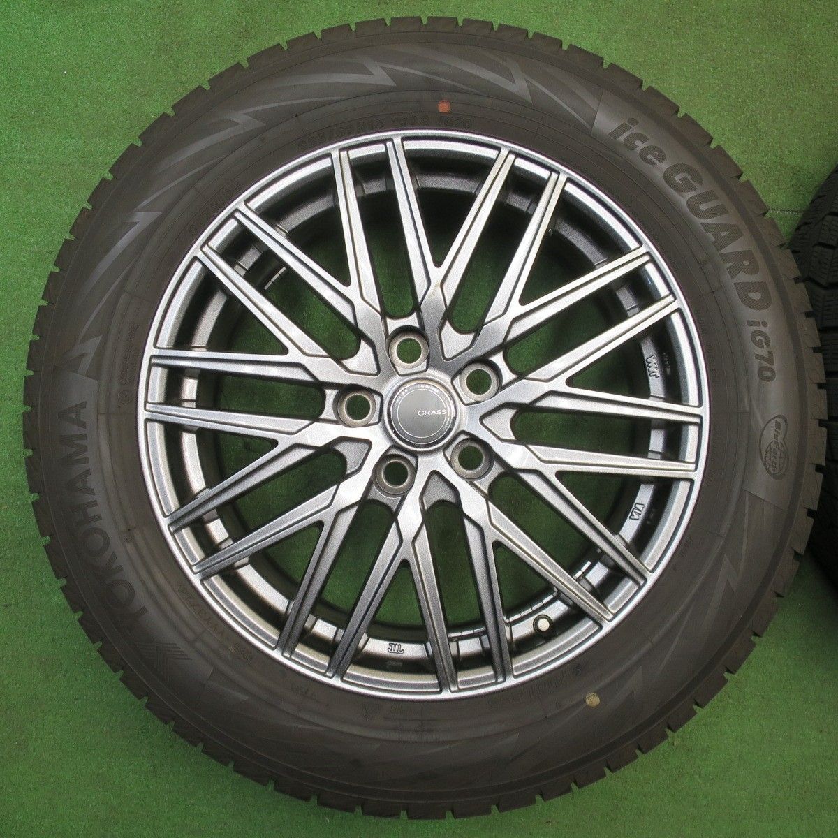 バリ溝！24年！キレイ！9.5分☆40系 アルファード 等 225/60R18 