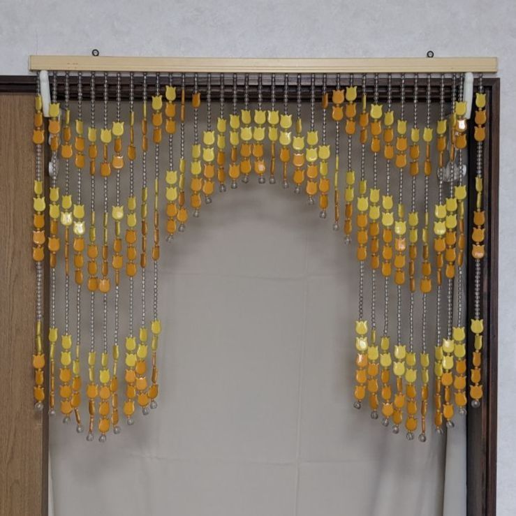 レトロ 花柄 ビーズ暖簾 のれん 昭和レトロ ポップ インテリア - メルカリ
