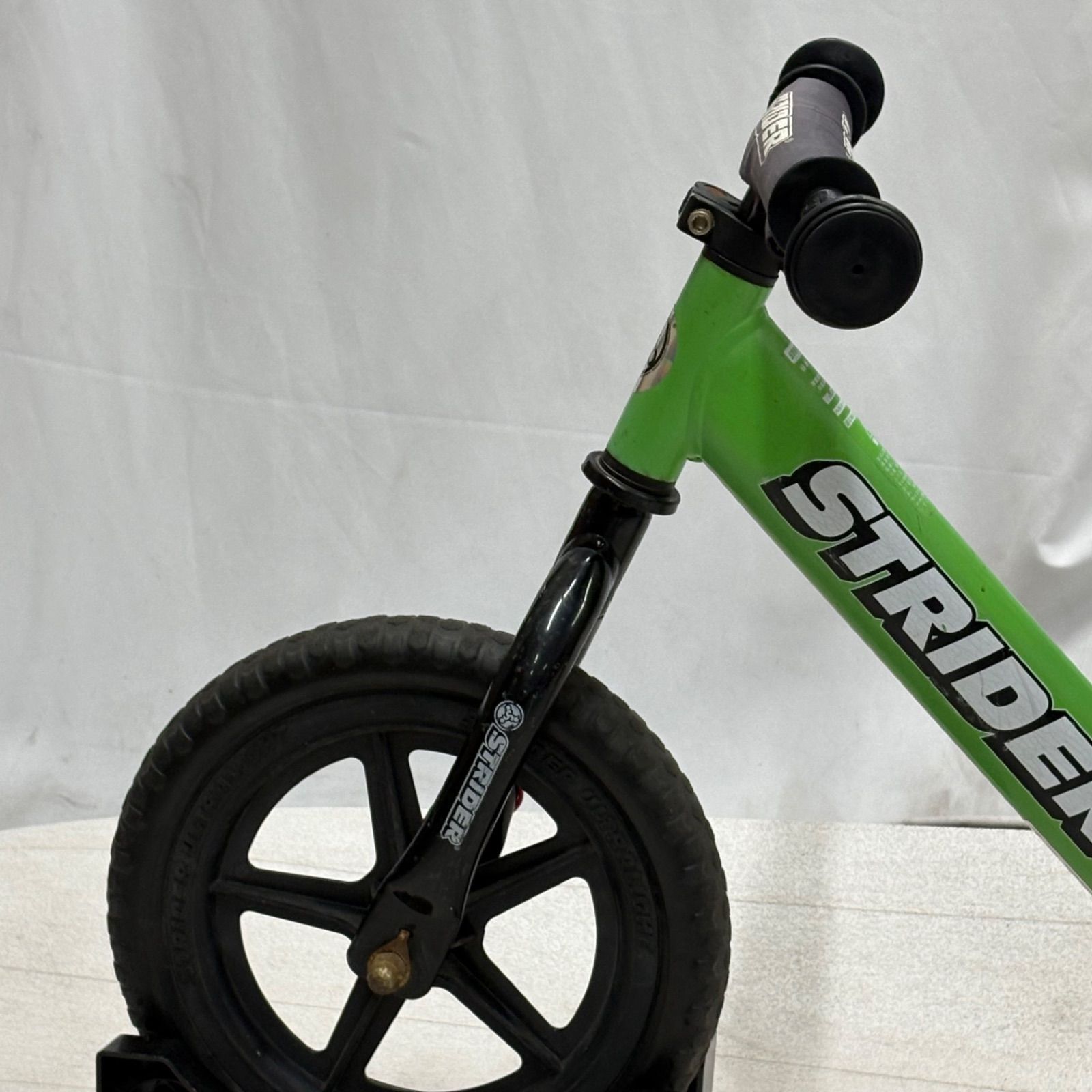 STRIDER スポーツモデル バランスバイク グリーン 12インチ 日本 