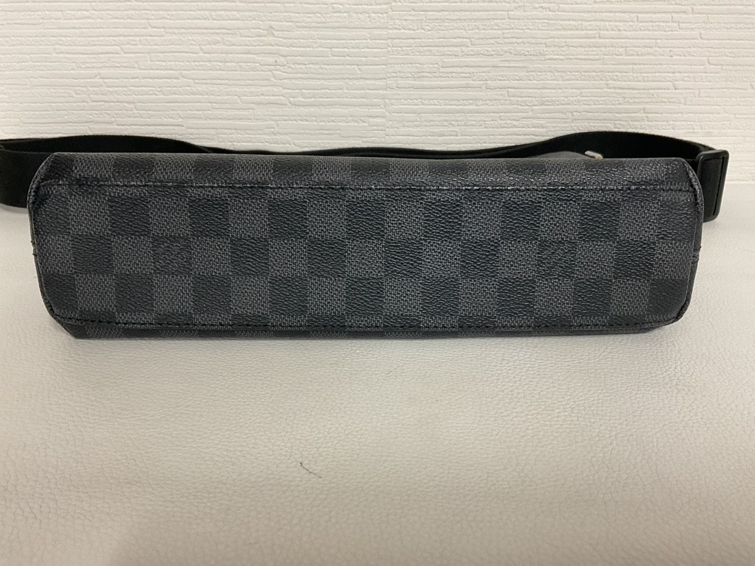 Buy from Japan Easily