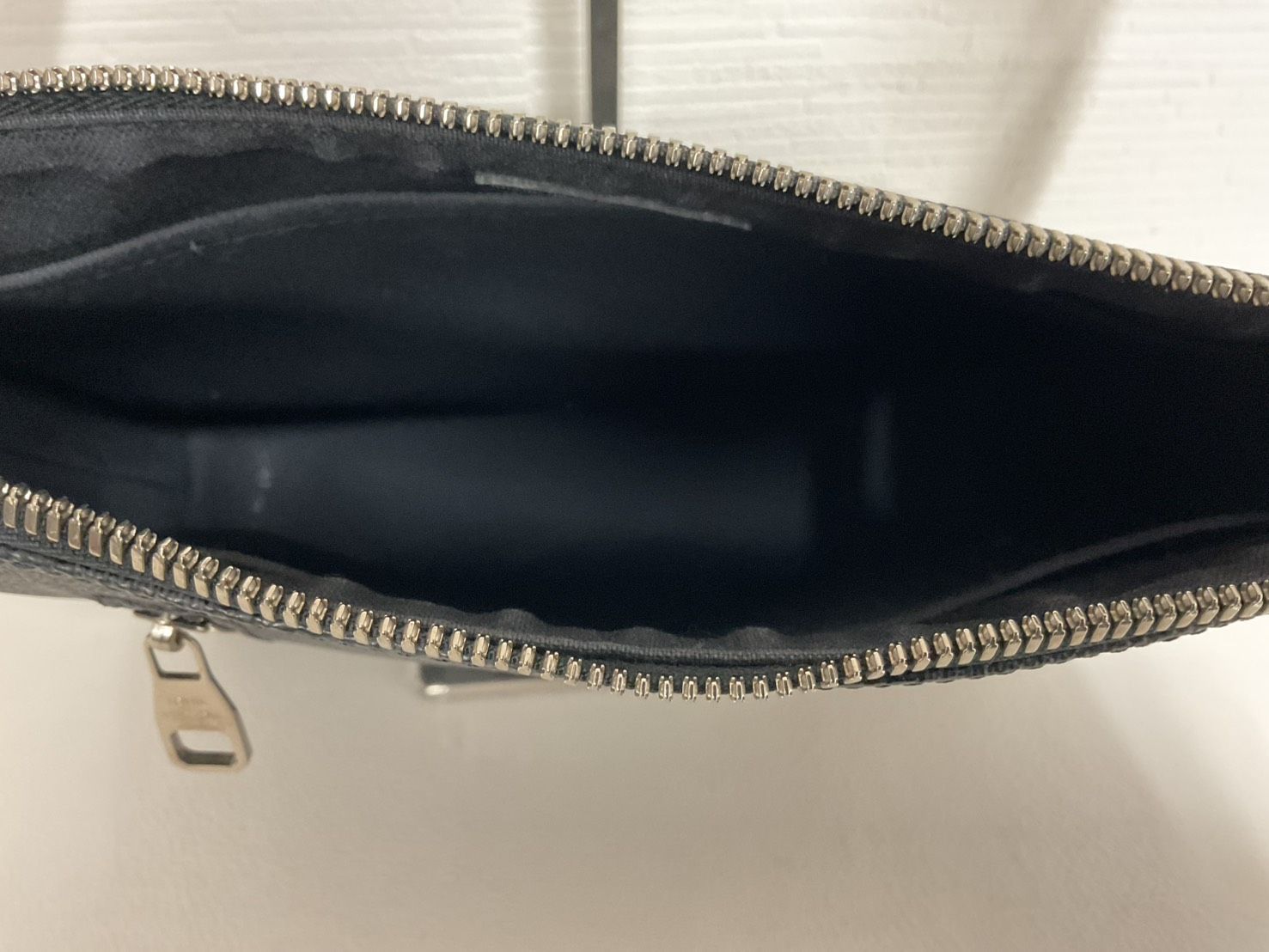 Buy from Japan Easily