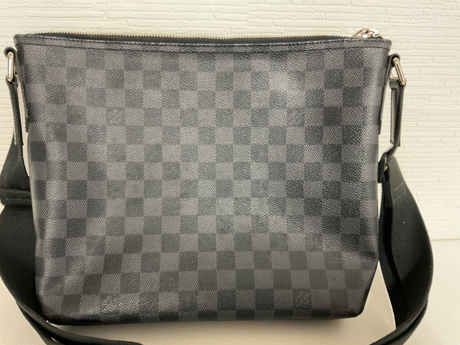 Buy from Japan Easily