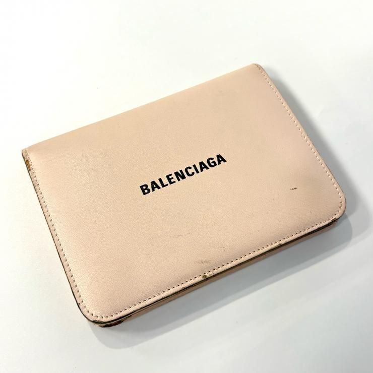 バレンシアガ BALENCIAGA 二つ折り財布 ロゴ レザー ピンク バレンシアガ BALENCIAGA 二つ折り財布 ロゴ レザー ピンク