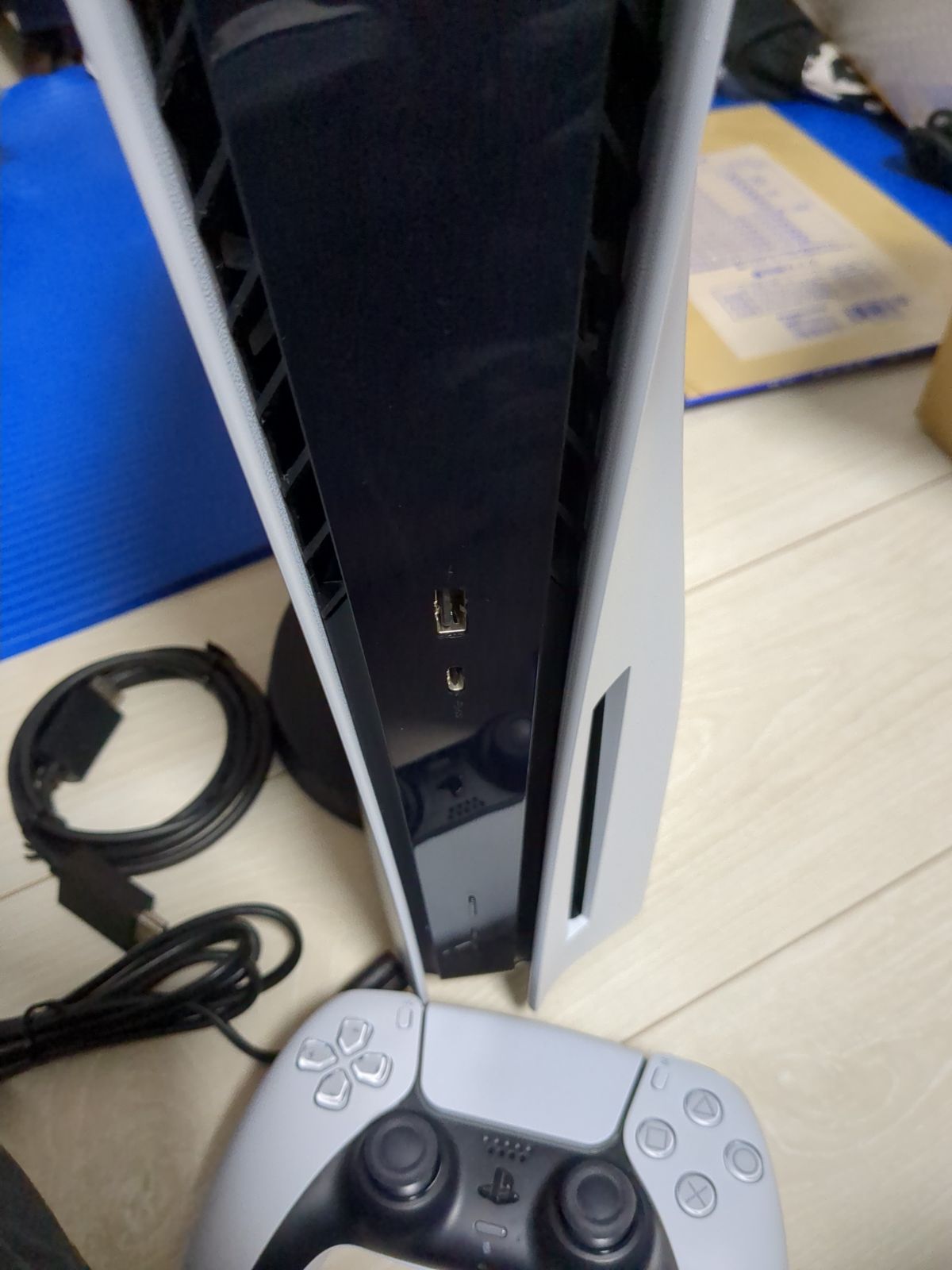 PS5 本体 CFI-1100A ディスク版 動作確認済み 付属品一部欠品 - メルカリ