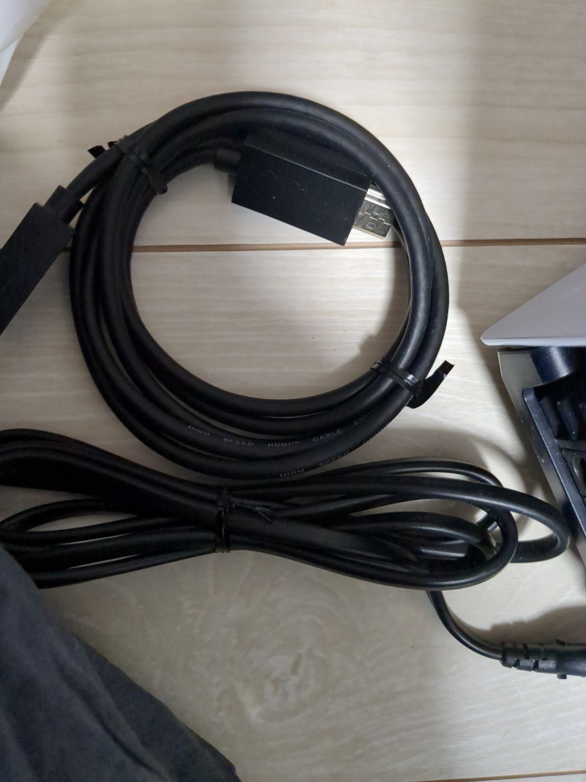 PS5 本体 CFI-1100A ディスク版 動作確認済み 付属品一部欠品 PS5 本体 CFI-1100A ディスク版 動作確認済み 付属品一部欠品