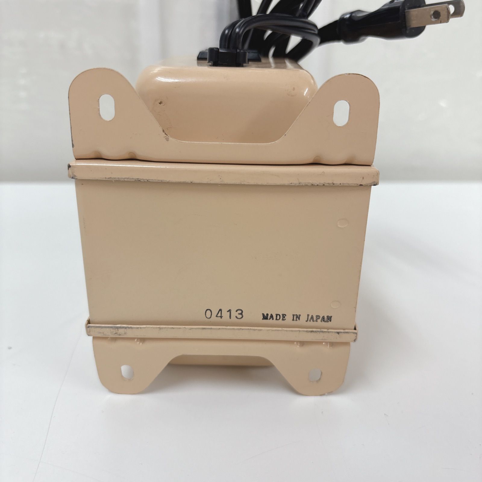 I763 ? 日章工業 変圧器（ダウントランス）「トランスフォーマ NDF-U 