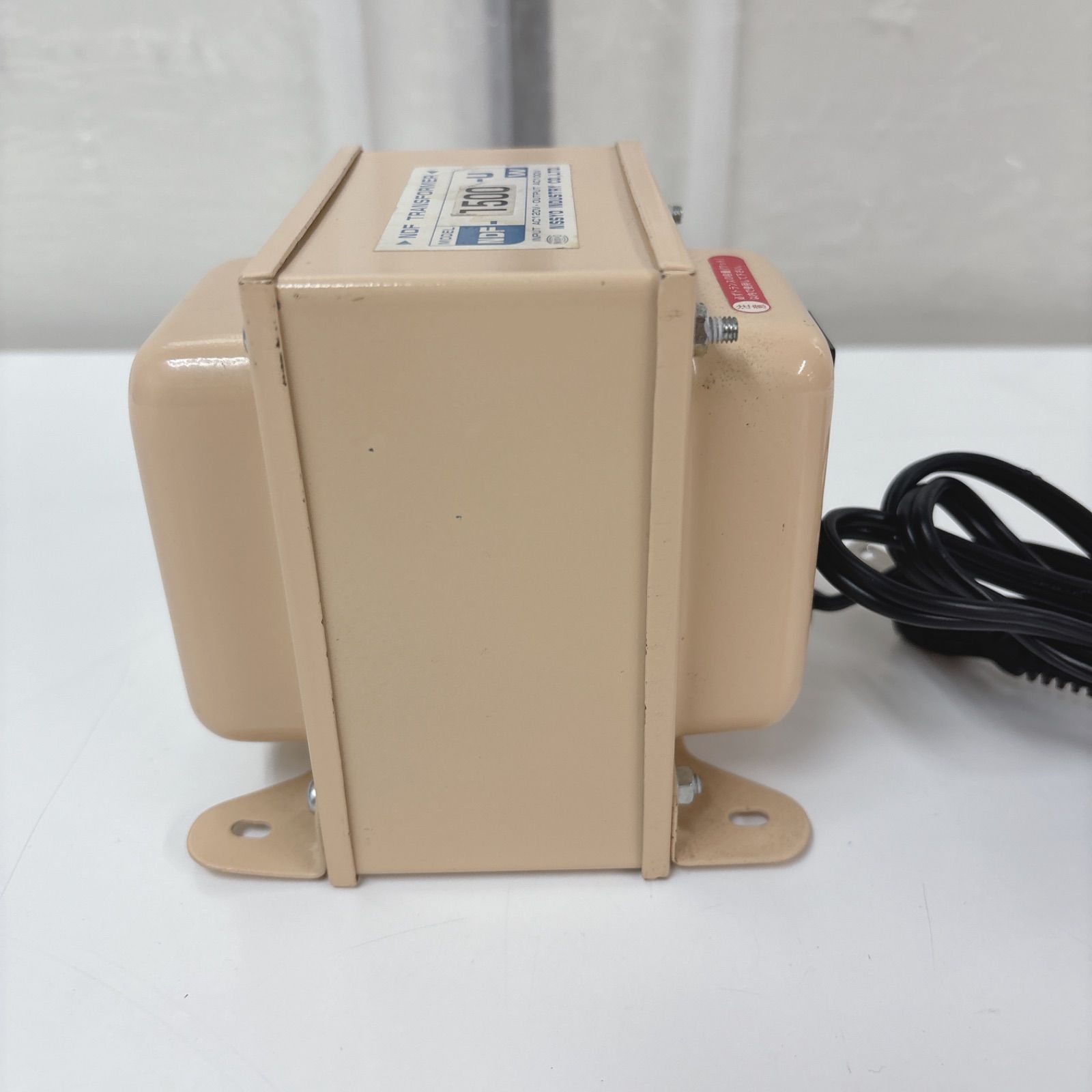 I763 ? 日章工業 変圧器（ダウントランス）「トランスフォーマ NDF-U 