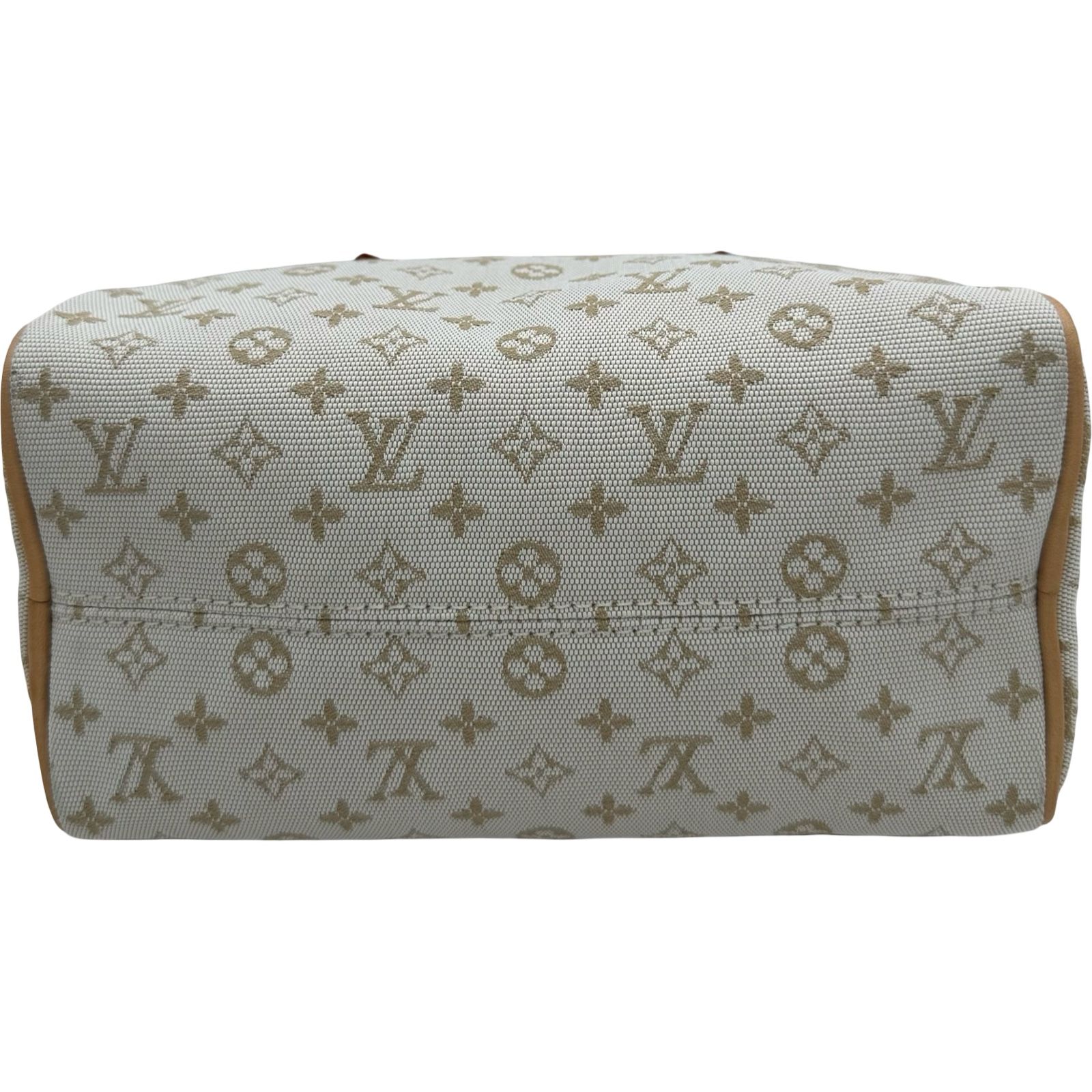 Buy from Japan Easily