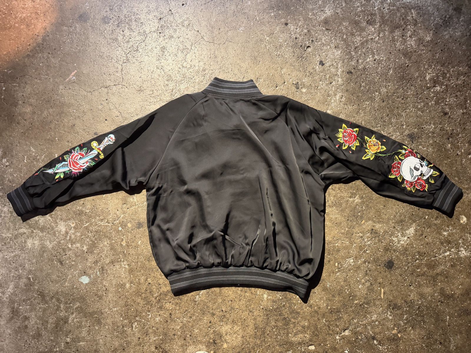 BARCEDOS スカル刺繍 スカジャン Ed Hardy 袖刺繍 スカジャン スカル ローズ ブラック M エドハーディ